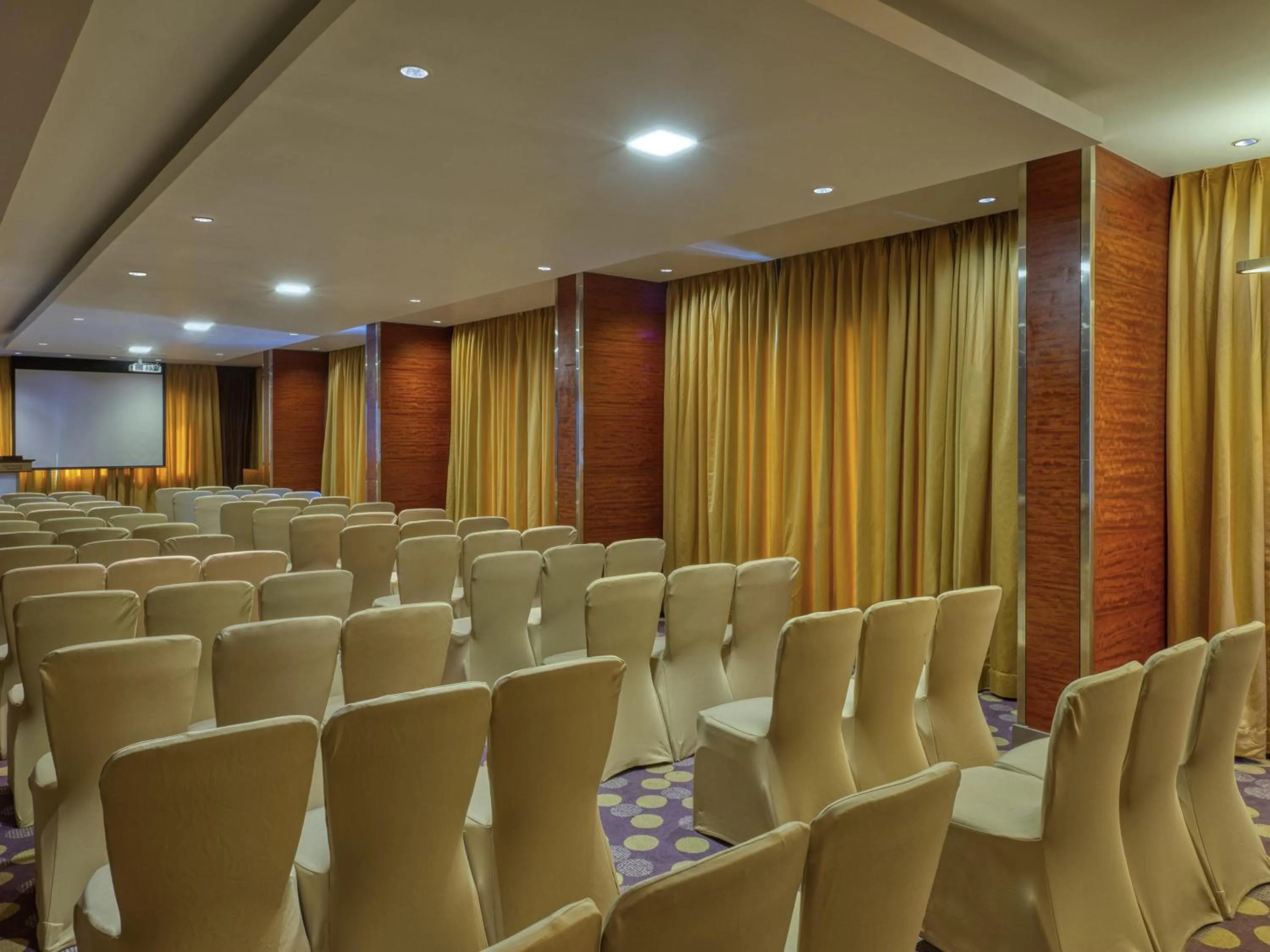 Meeting/conference room in Novotel Bengaluru Outer Ring Road