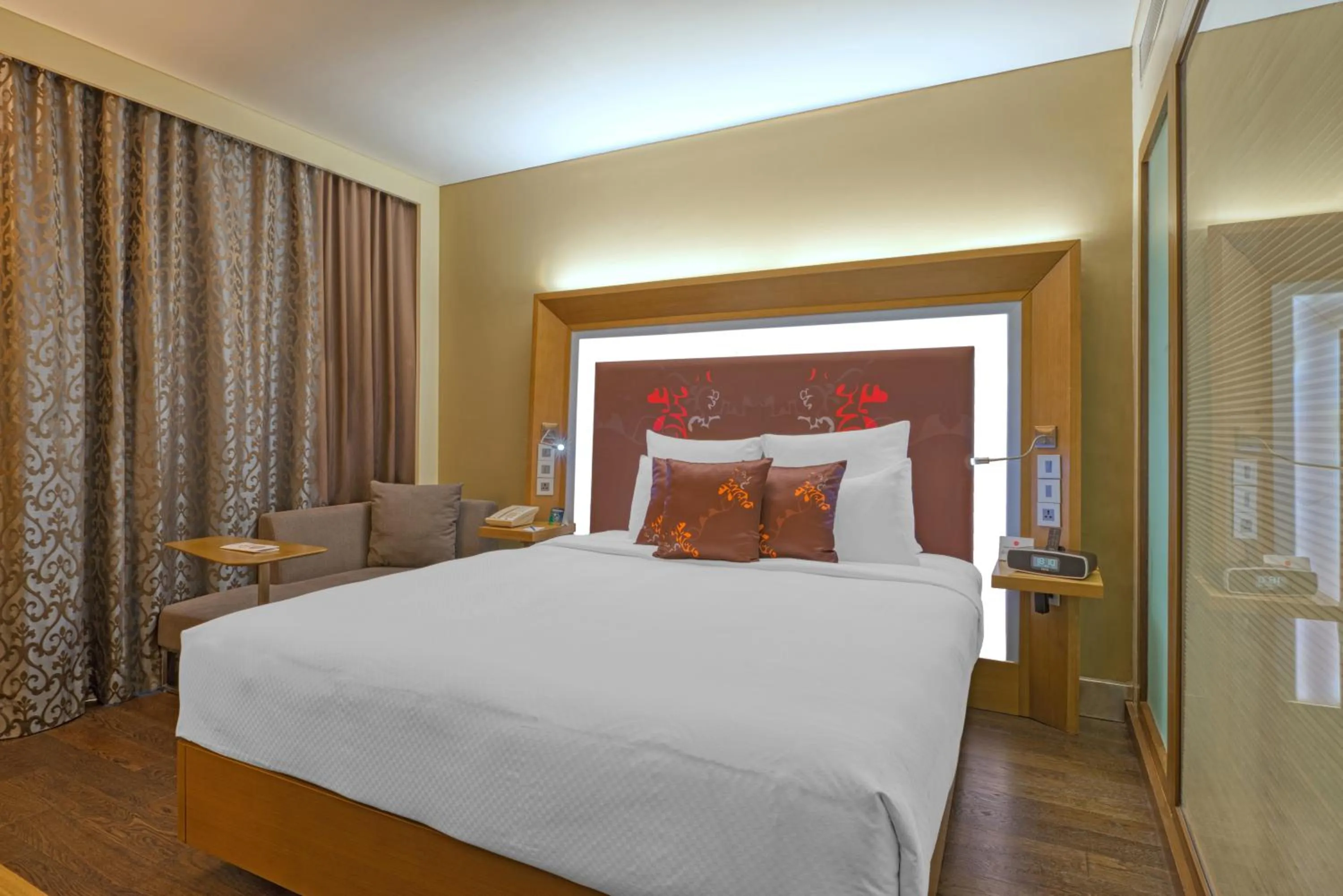 Bed in Novotel Bengaluru Outer Ring Road