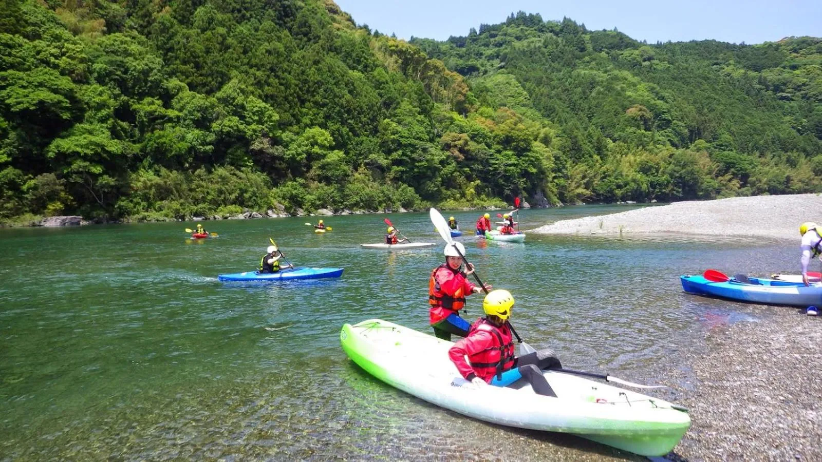 Canoeing in Qraud