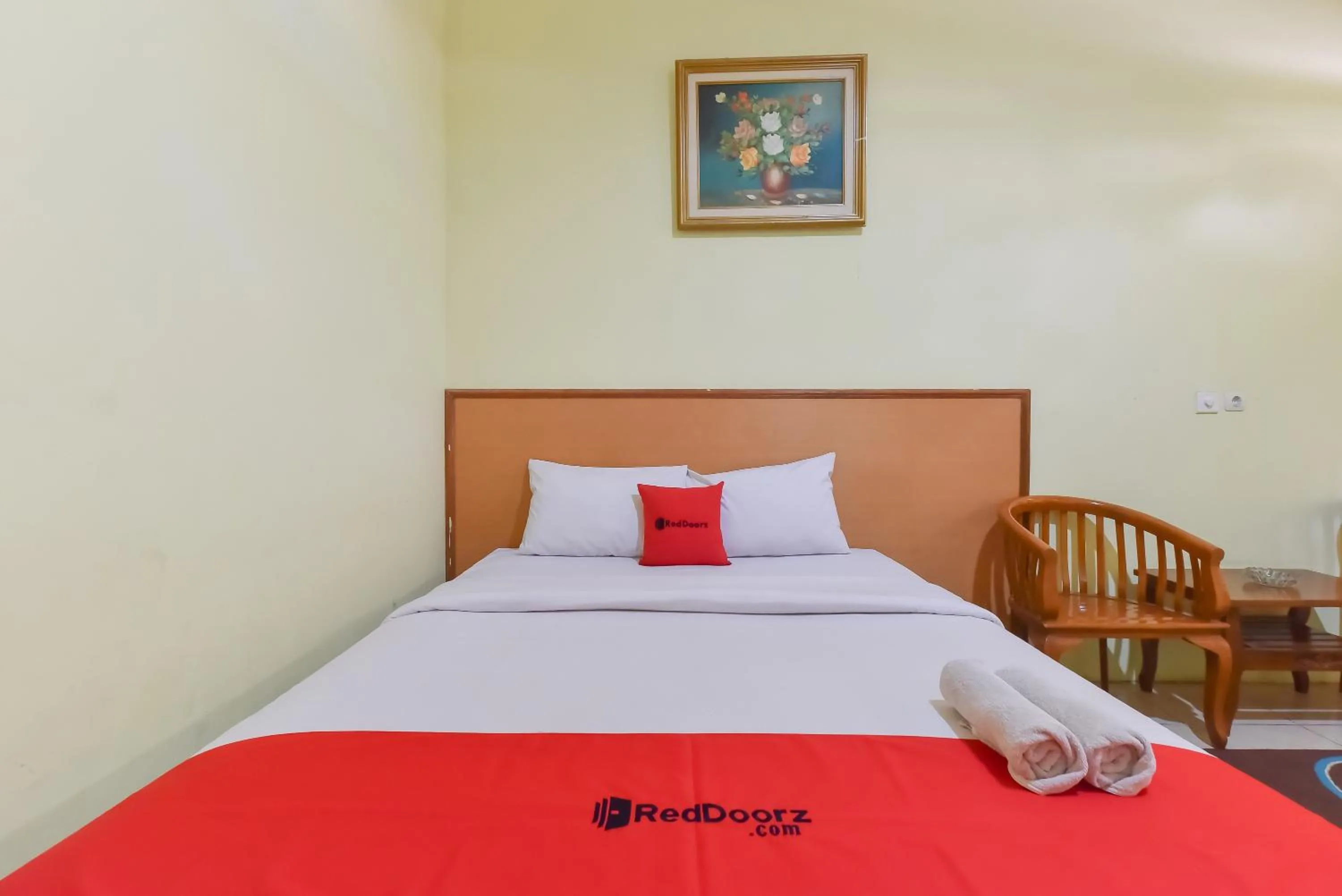 Bed in RedDoorz At Pondok Winagung Ciwidey
