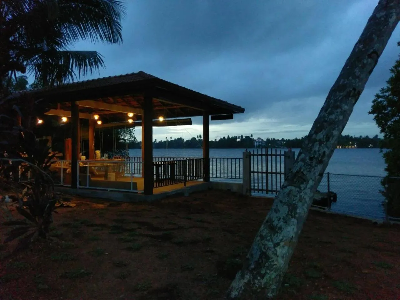 Restaurant/places to eat in Selavi Resort Bentota