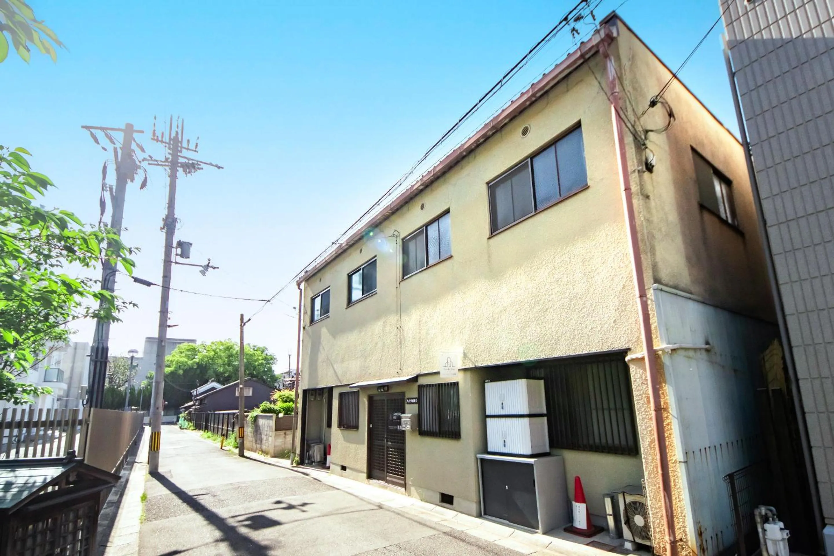 Property building in Comfy Stay MR1 & MR2