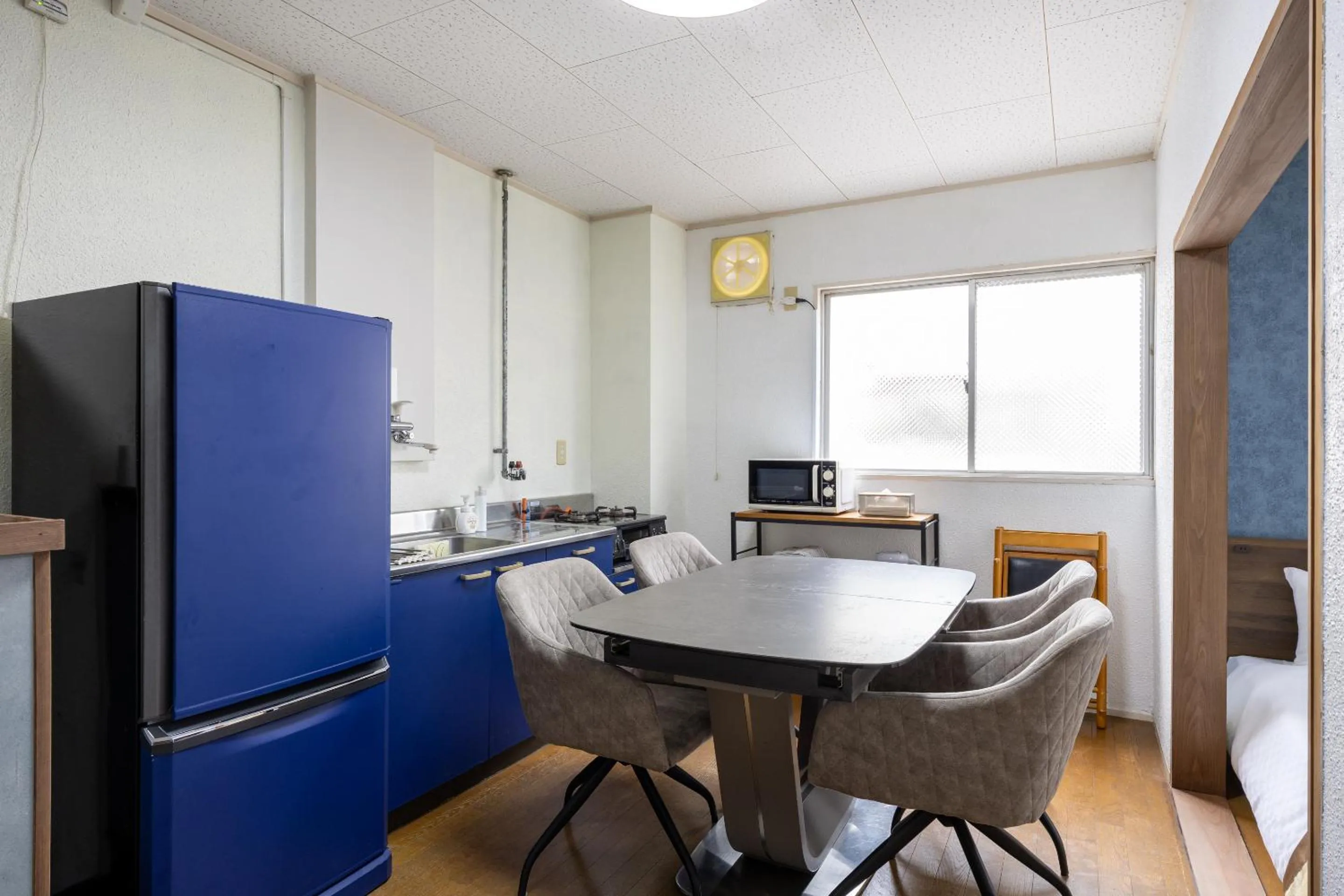 kitchen in Comfy Stay MR1 & MR2