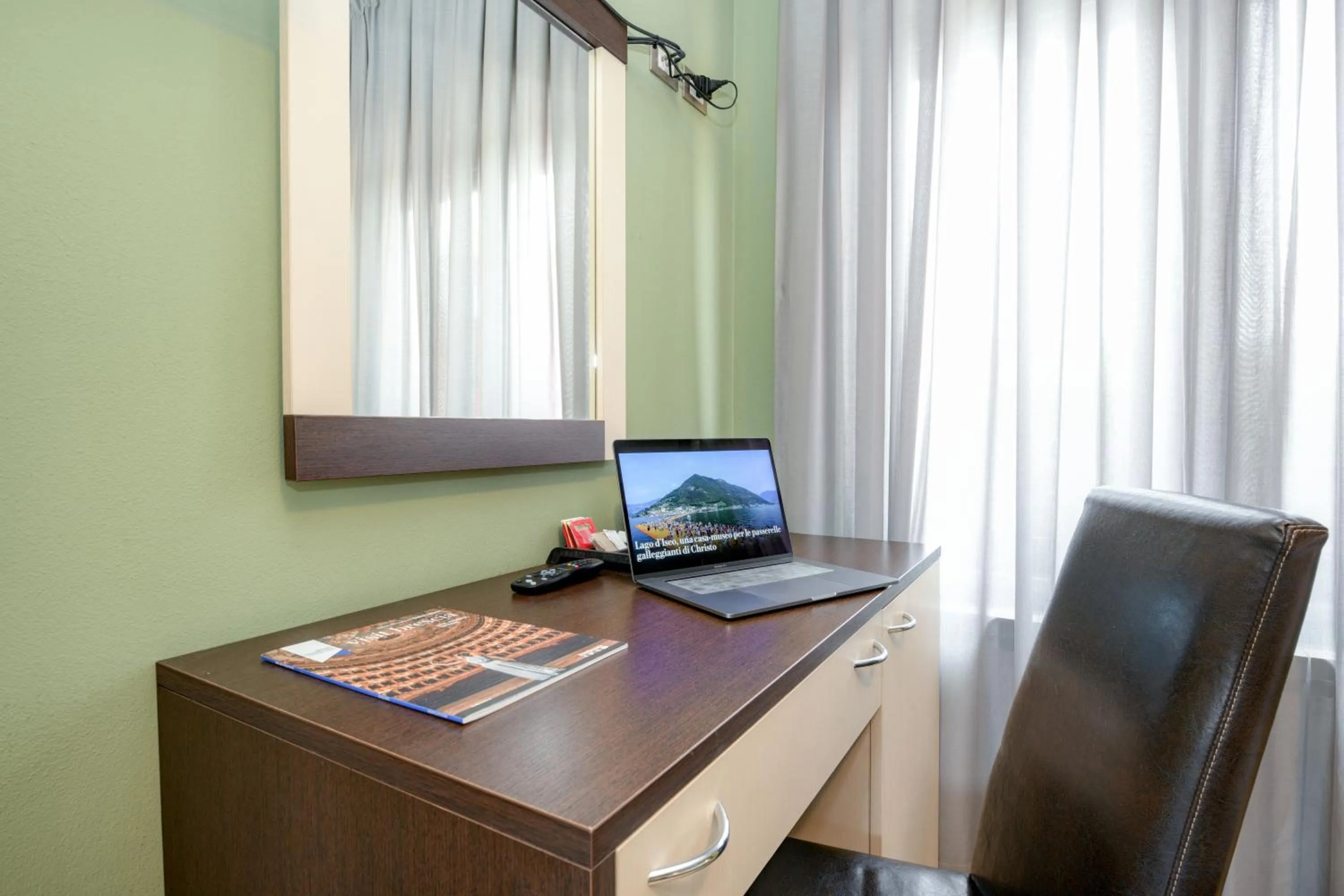 TV and multimedia in Albergo Locanda Primavera