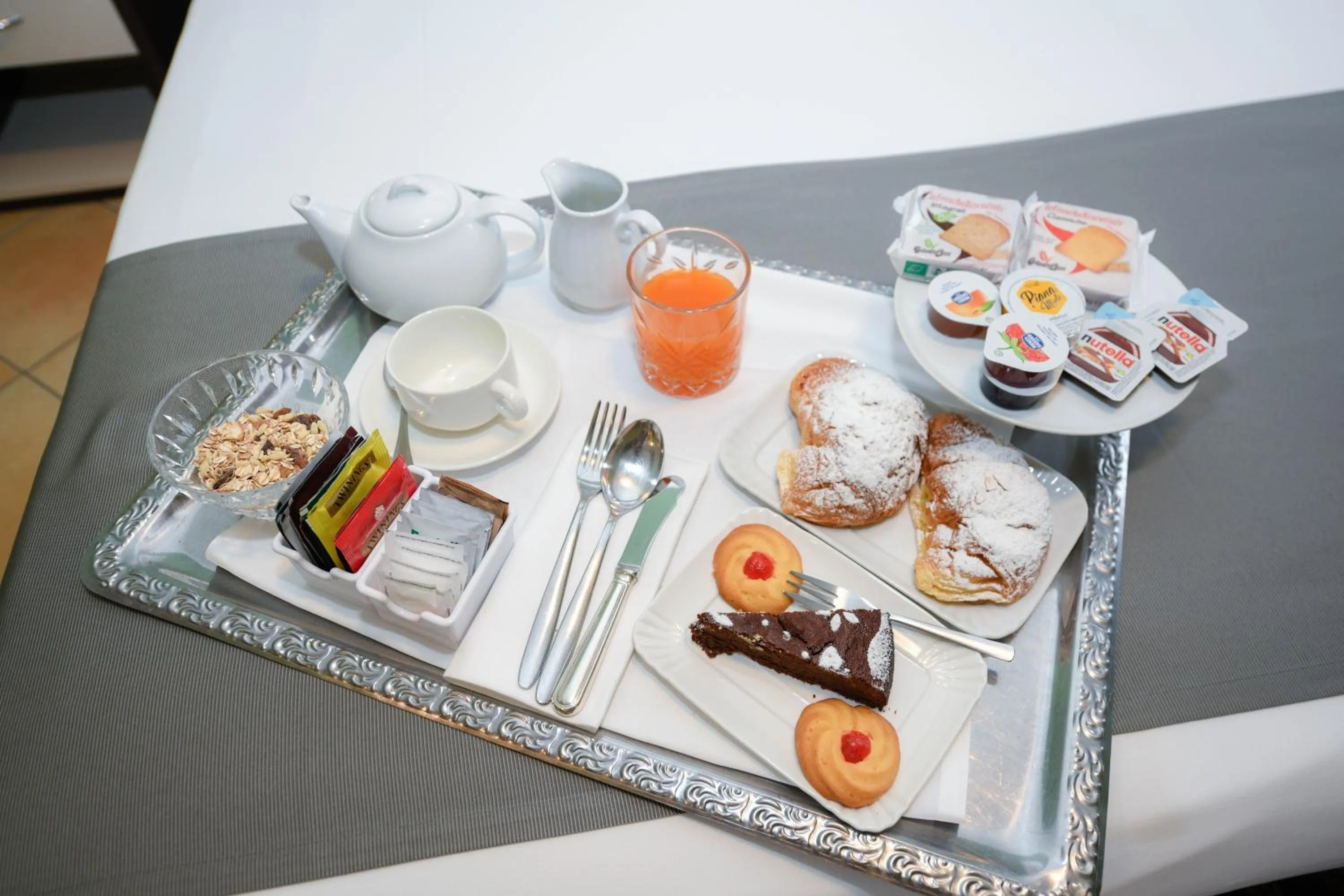 Food and drinks in Albergo Locanda Primavera