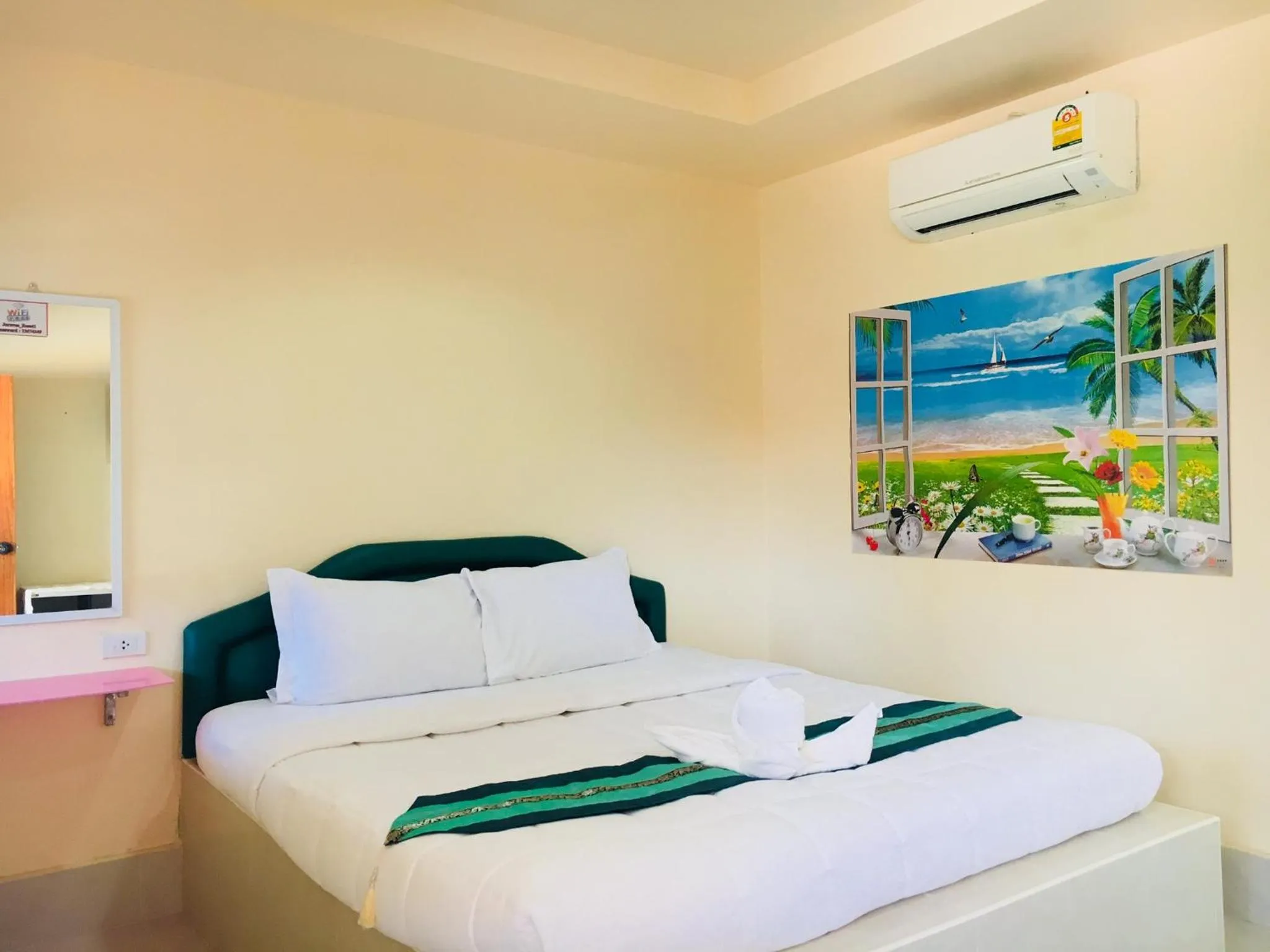 Bed in Jarawee Resort