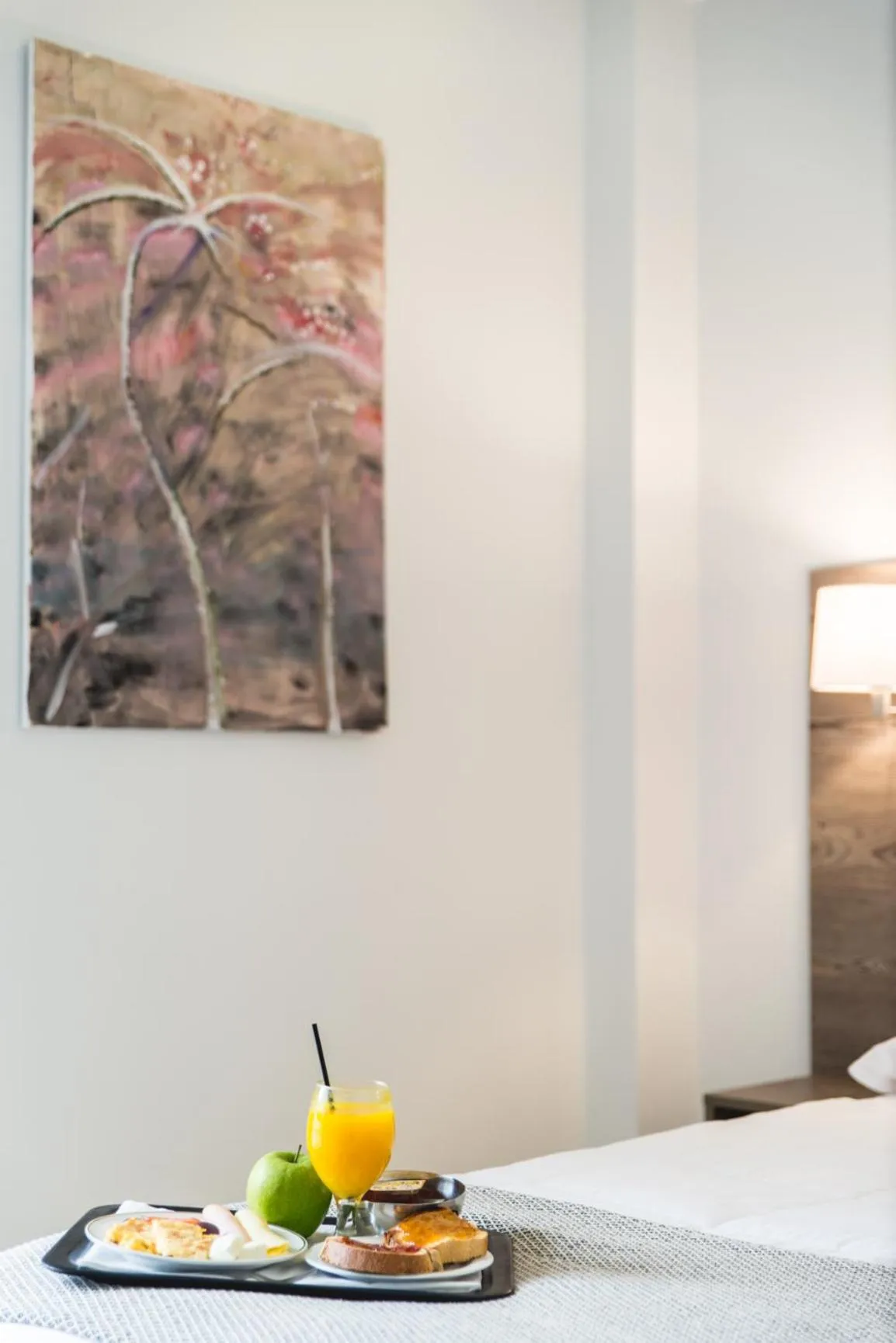 Bed in Hotel Metropol