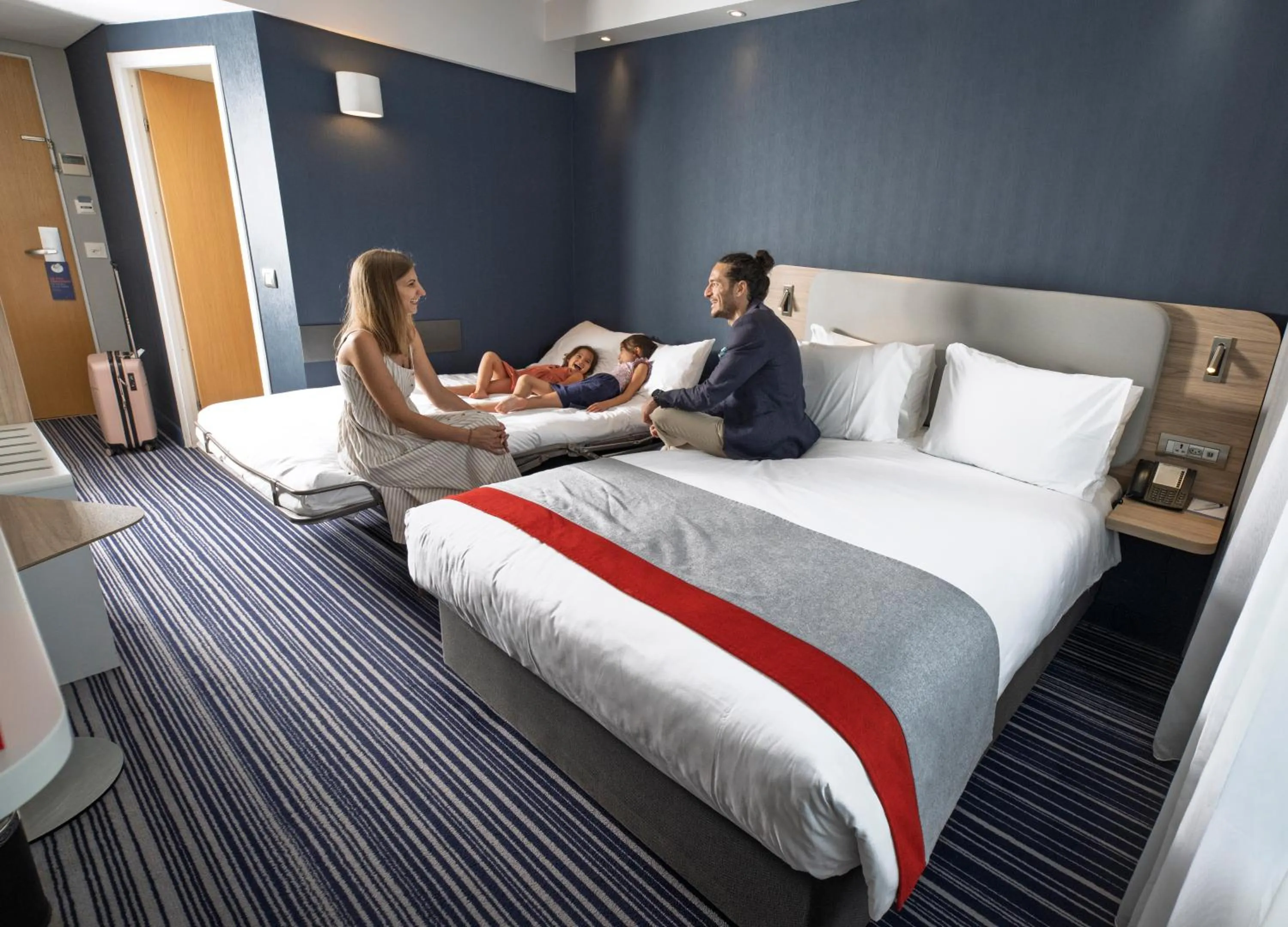 Toilet, Bed in Holiday Inn Express Geneva Airport by IHG