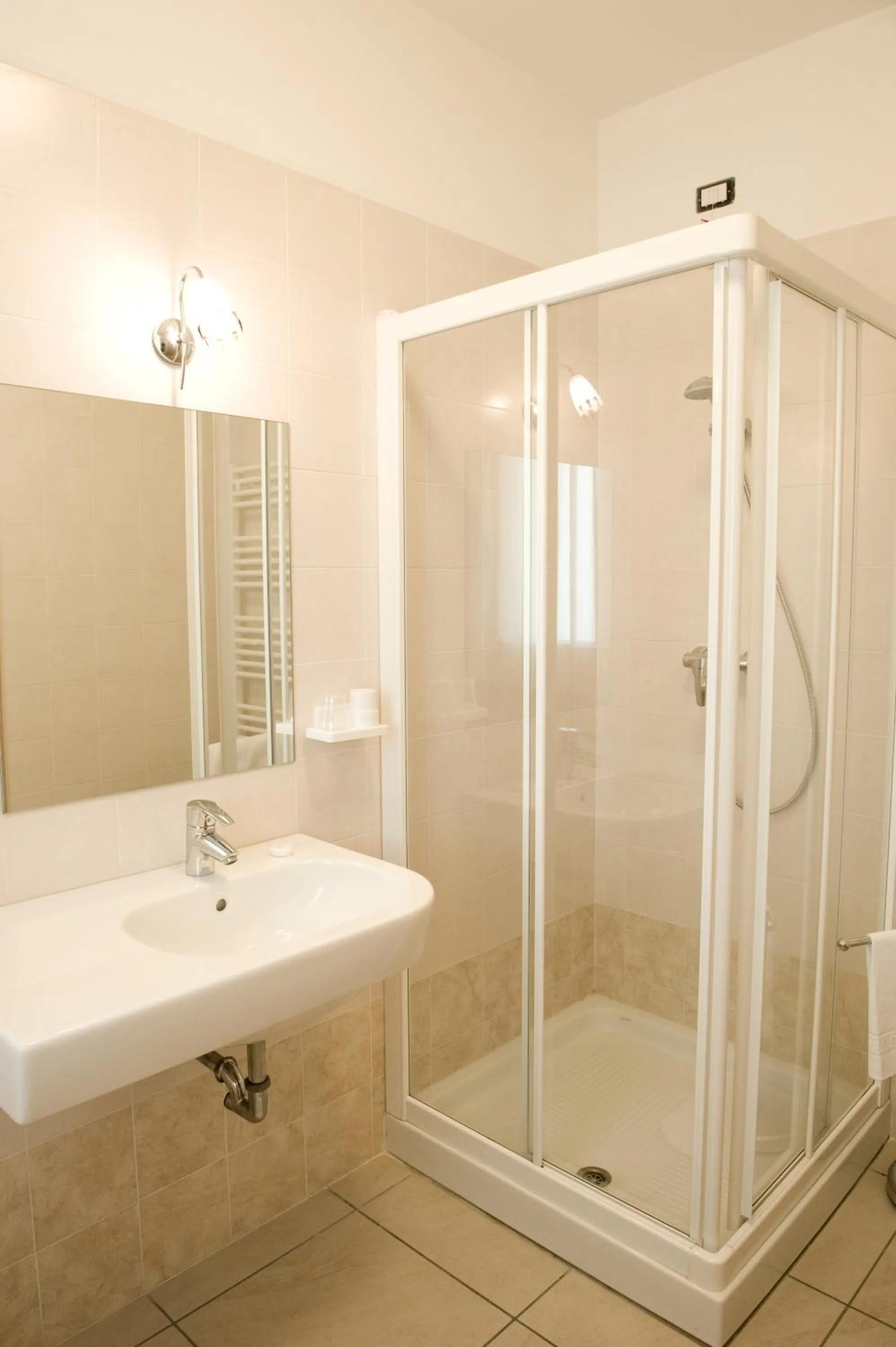 Shower in B&B Daniel