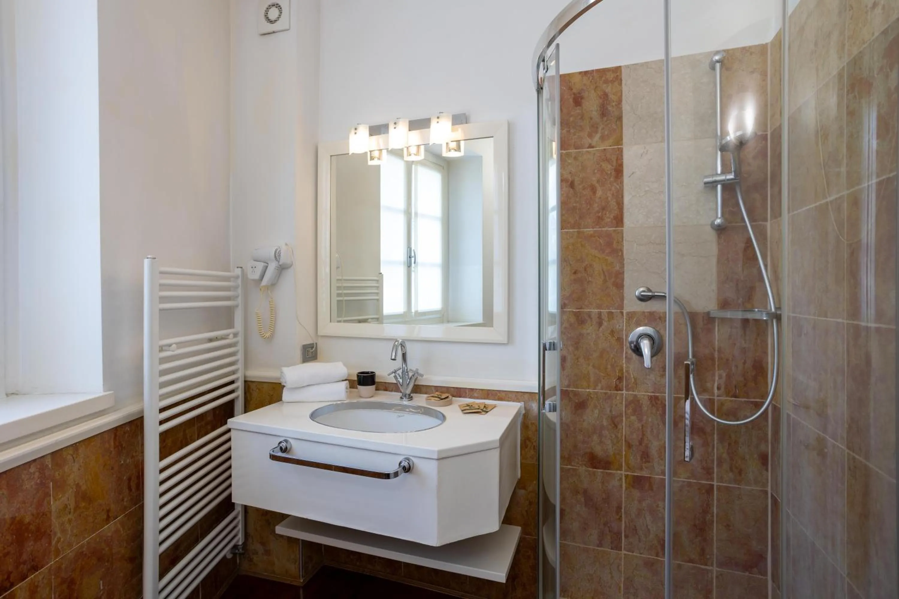 Shower in Resort Antico Verbano