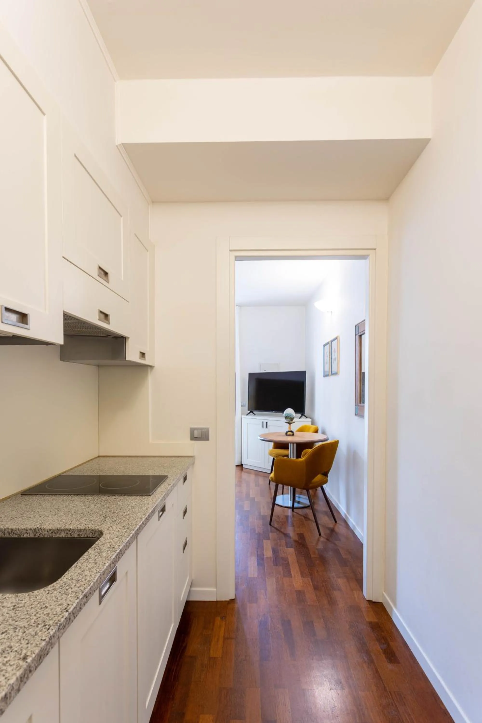 Kitchen or kitchenette in Resort Antico Verbano