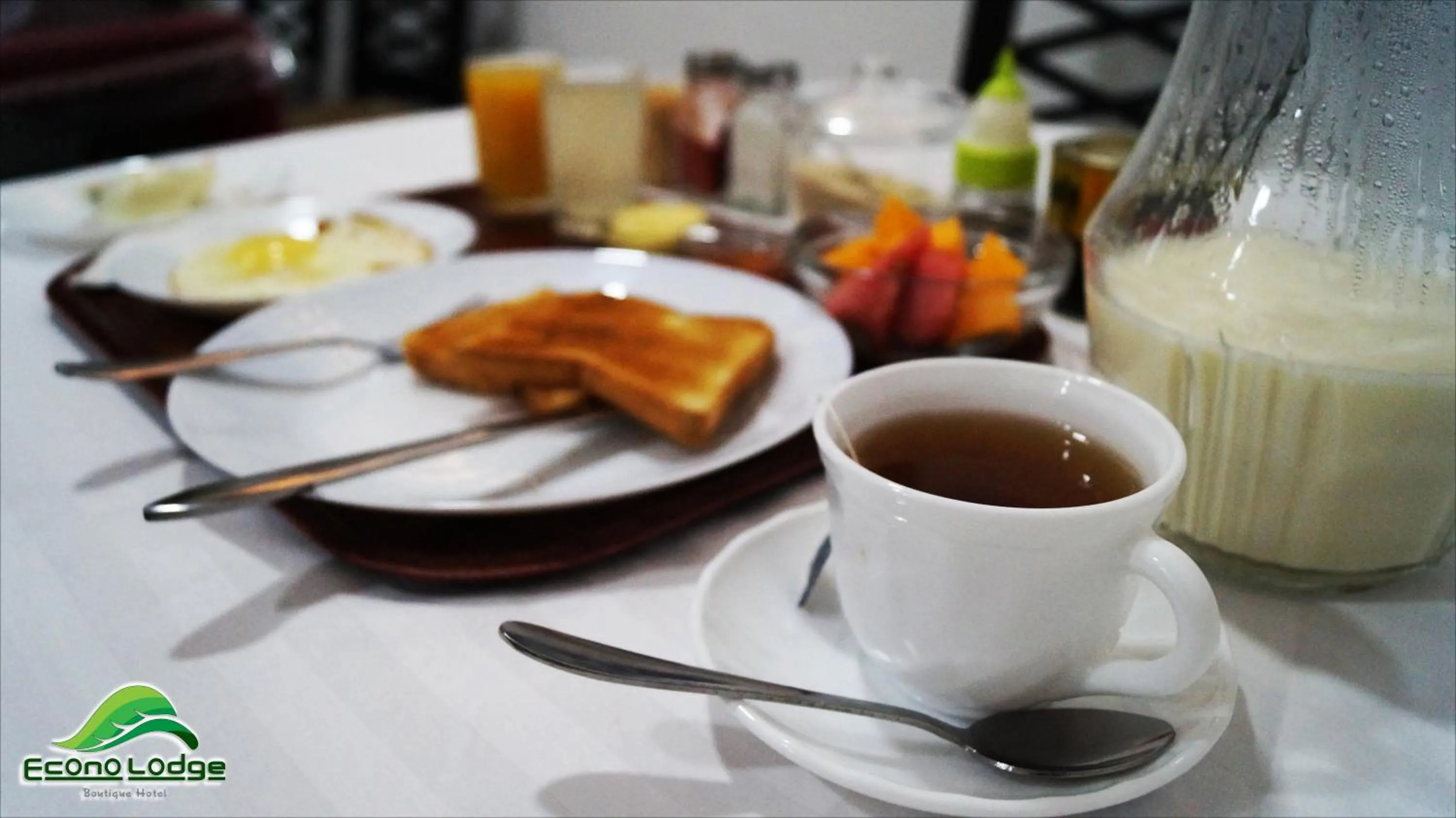 Breakfast in Econo Lodge