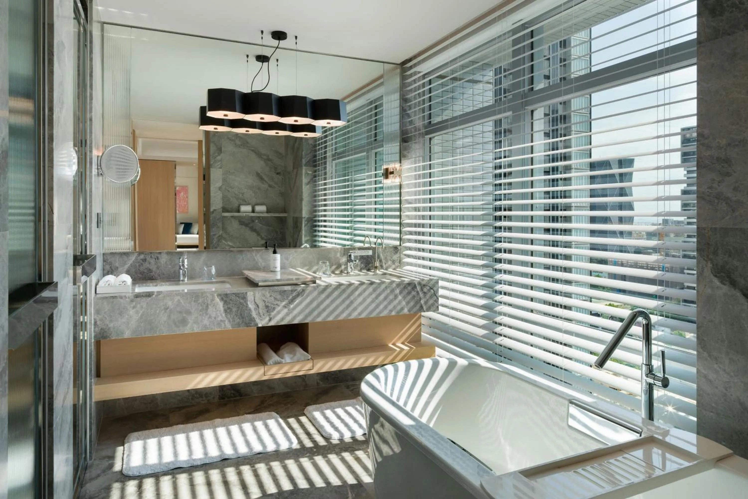 Bathroom in THE AMNIS, a Luxury Collection Hotel, Kaohsiung