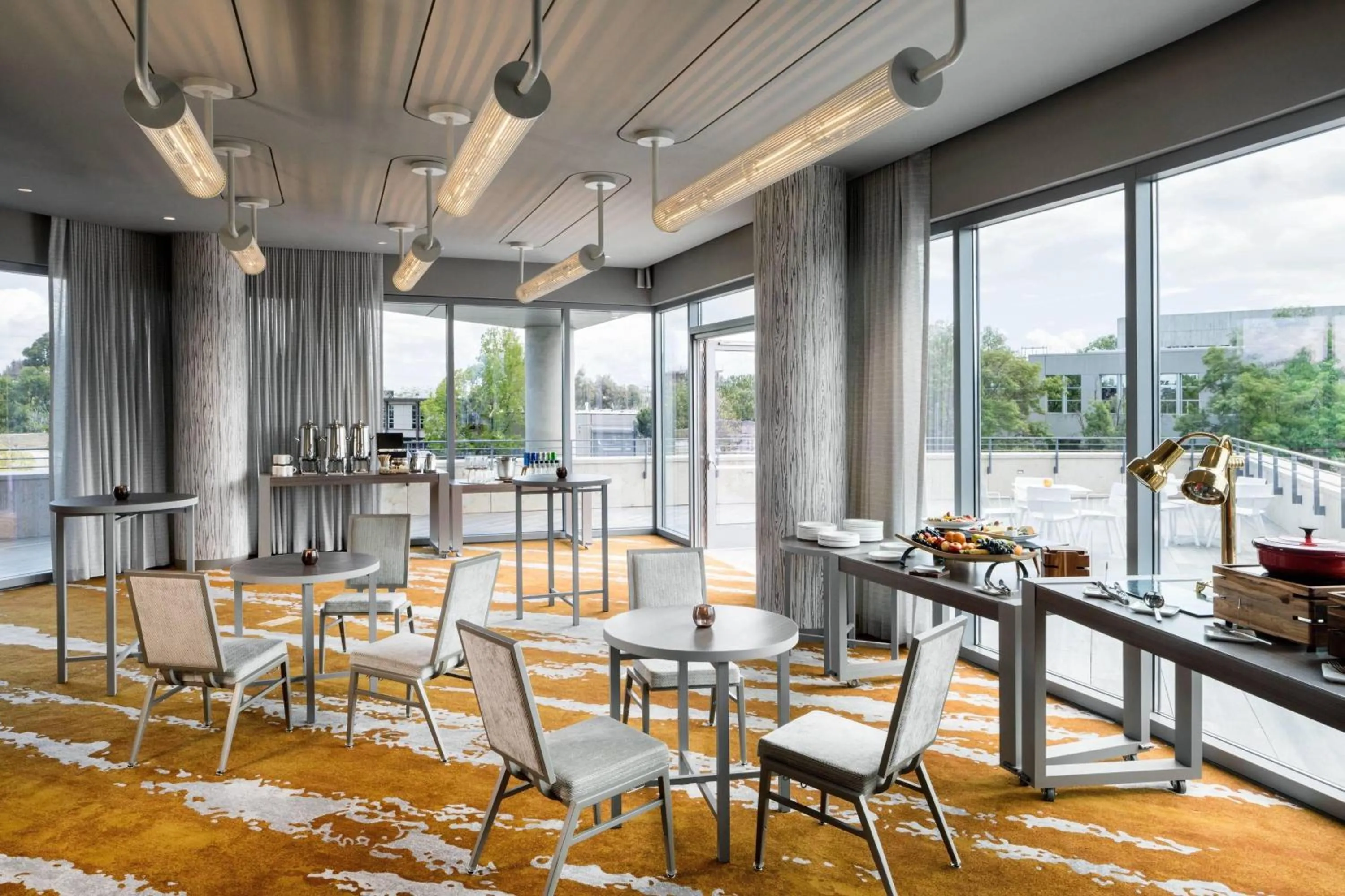 Meeting/conference room in Hotel Nia, Autograph Collection