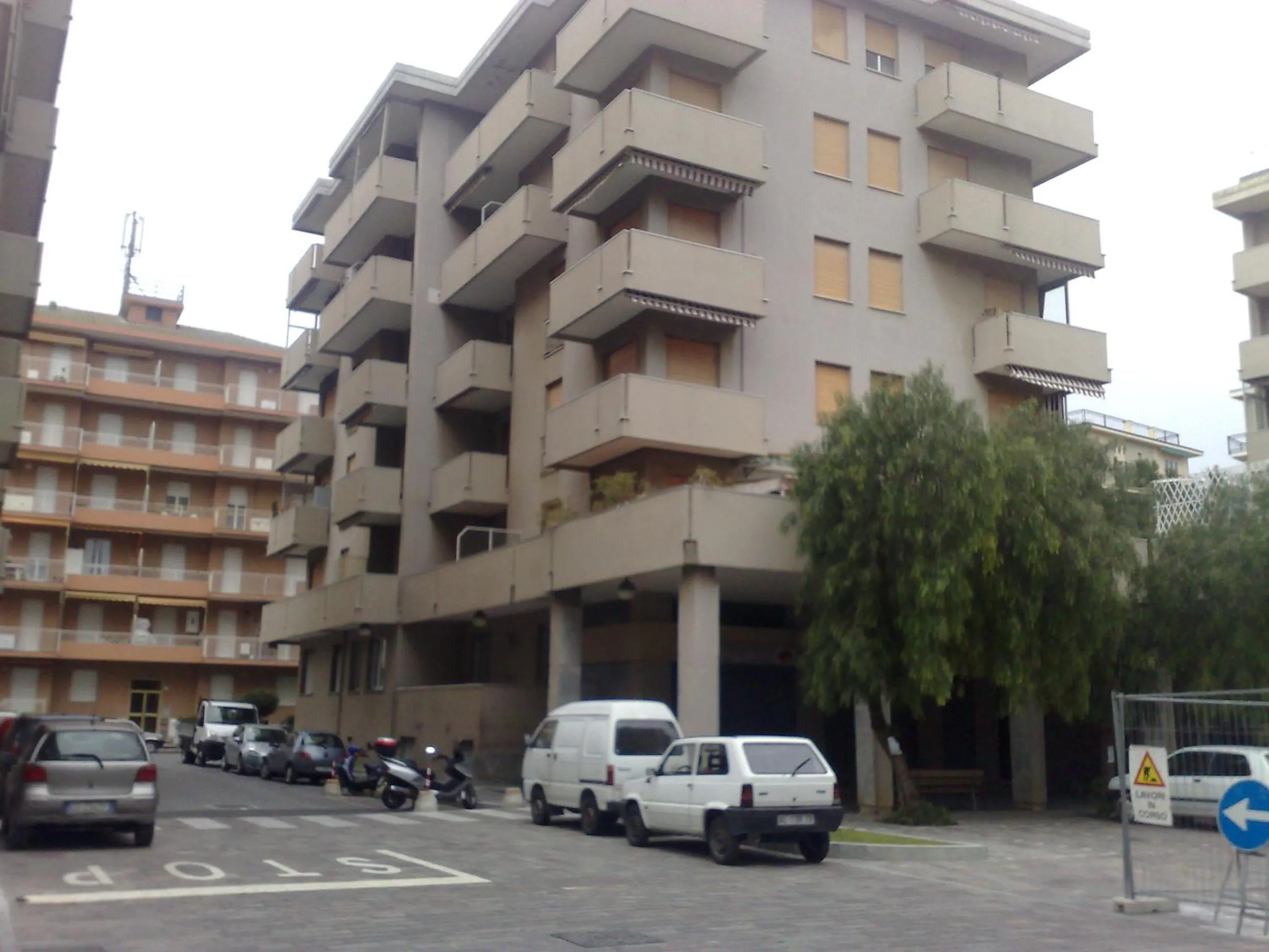 Property building in Appartamento a Andora
