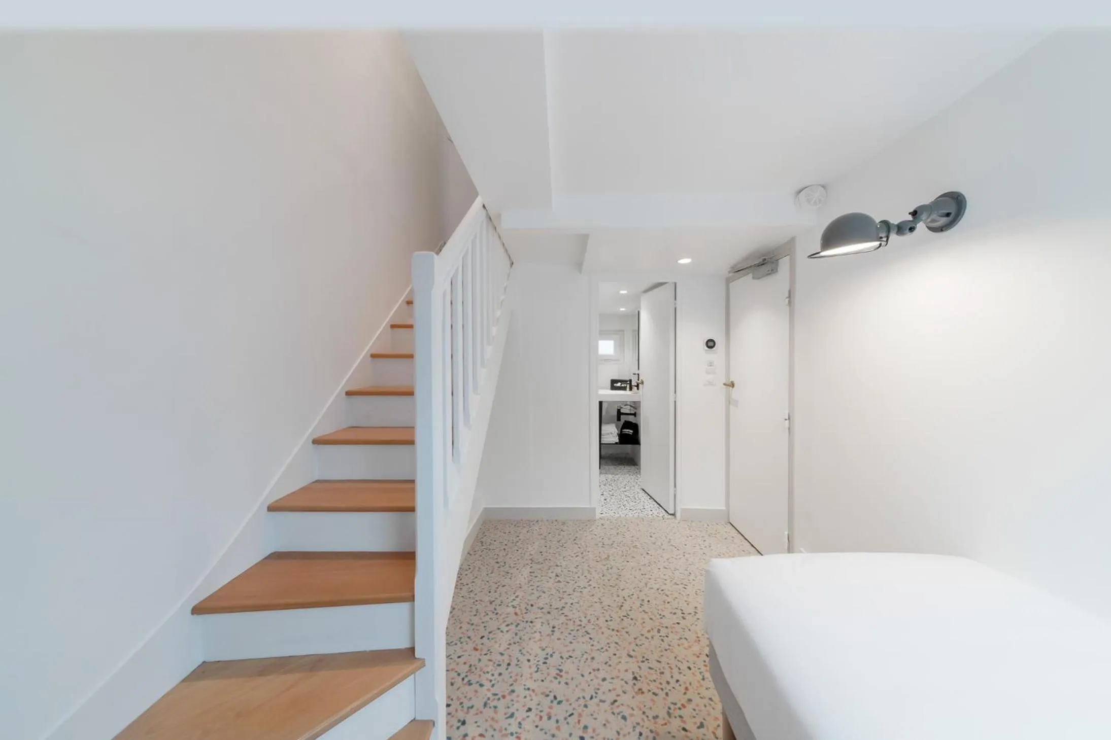 Photo of the whole room, Bed in Trendy Canettes Hotel