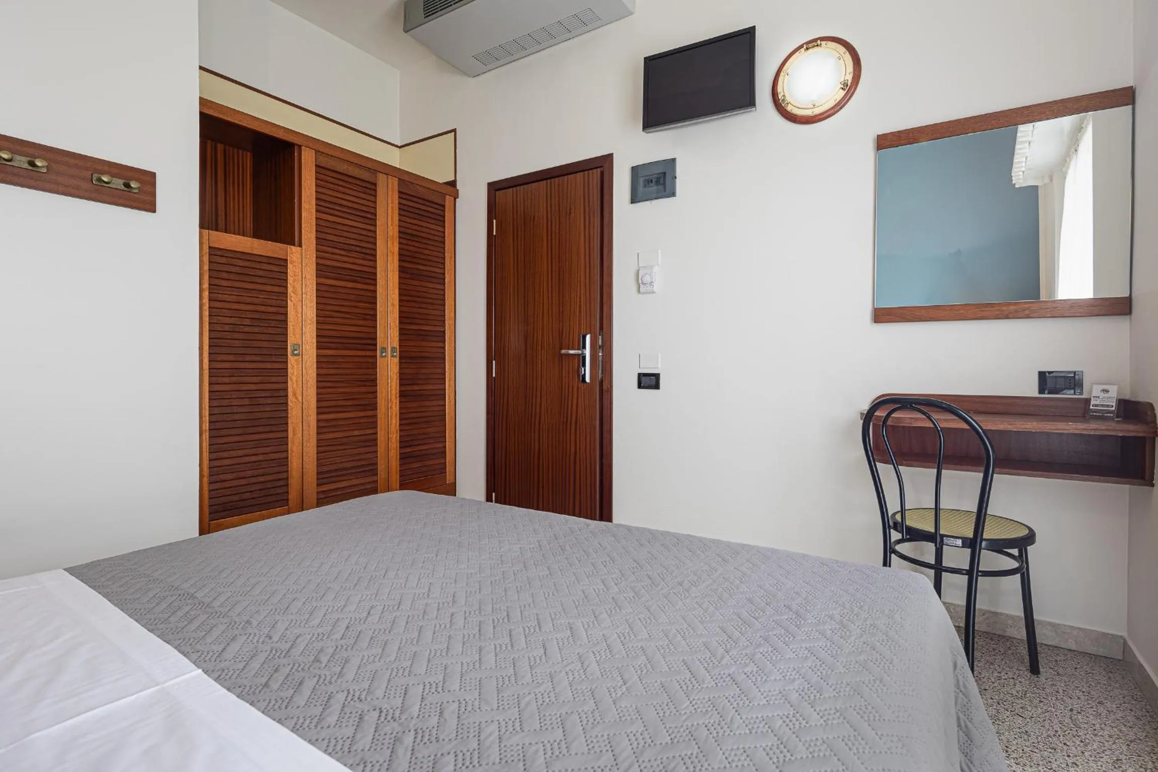 Photo of the whole room, Bed in Hotel Avana Fronte Mare