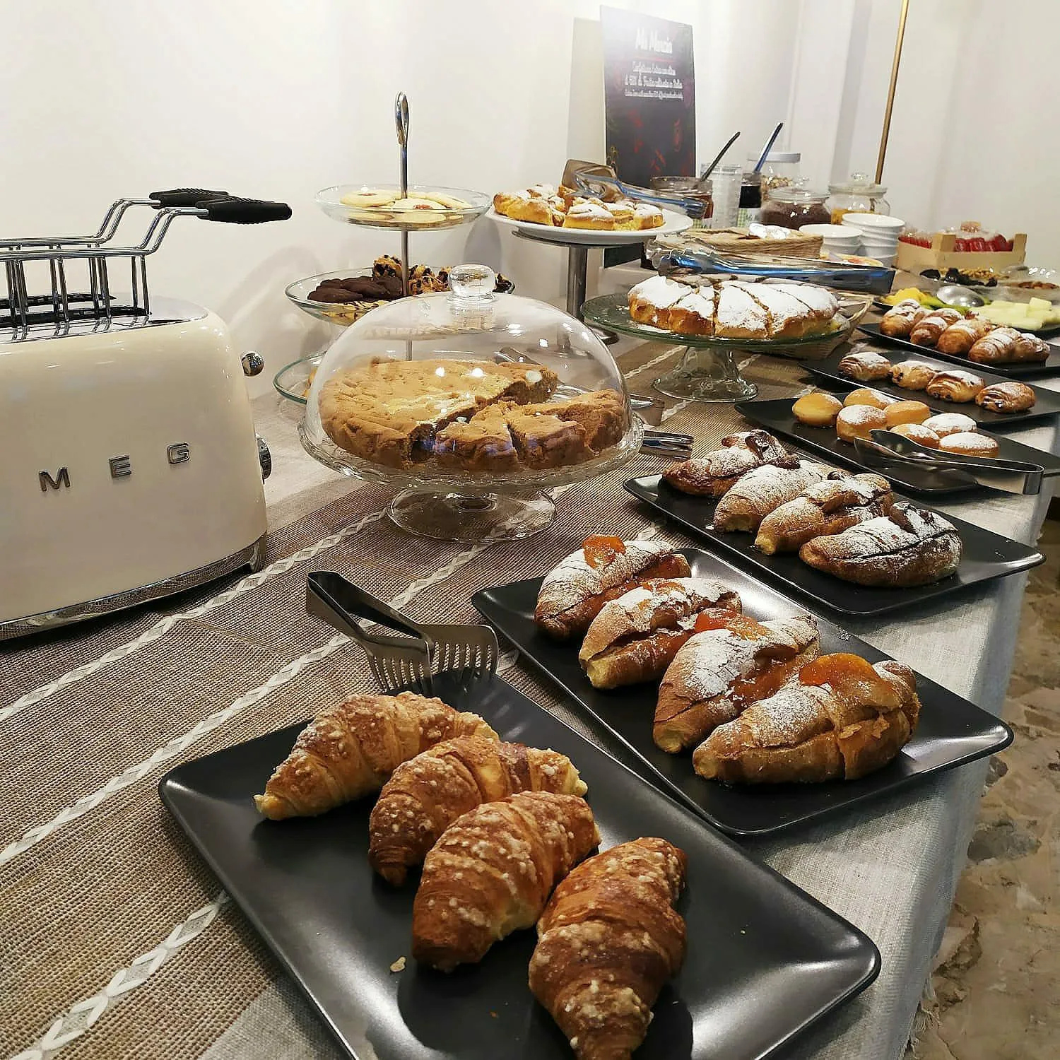 Breakfast in Hotel Avana Fronte Mare