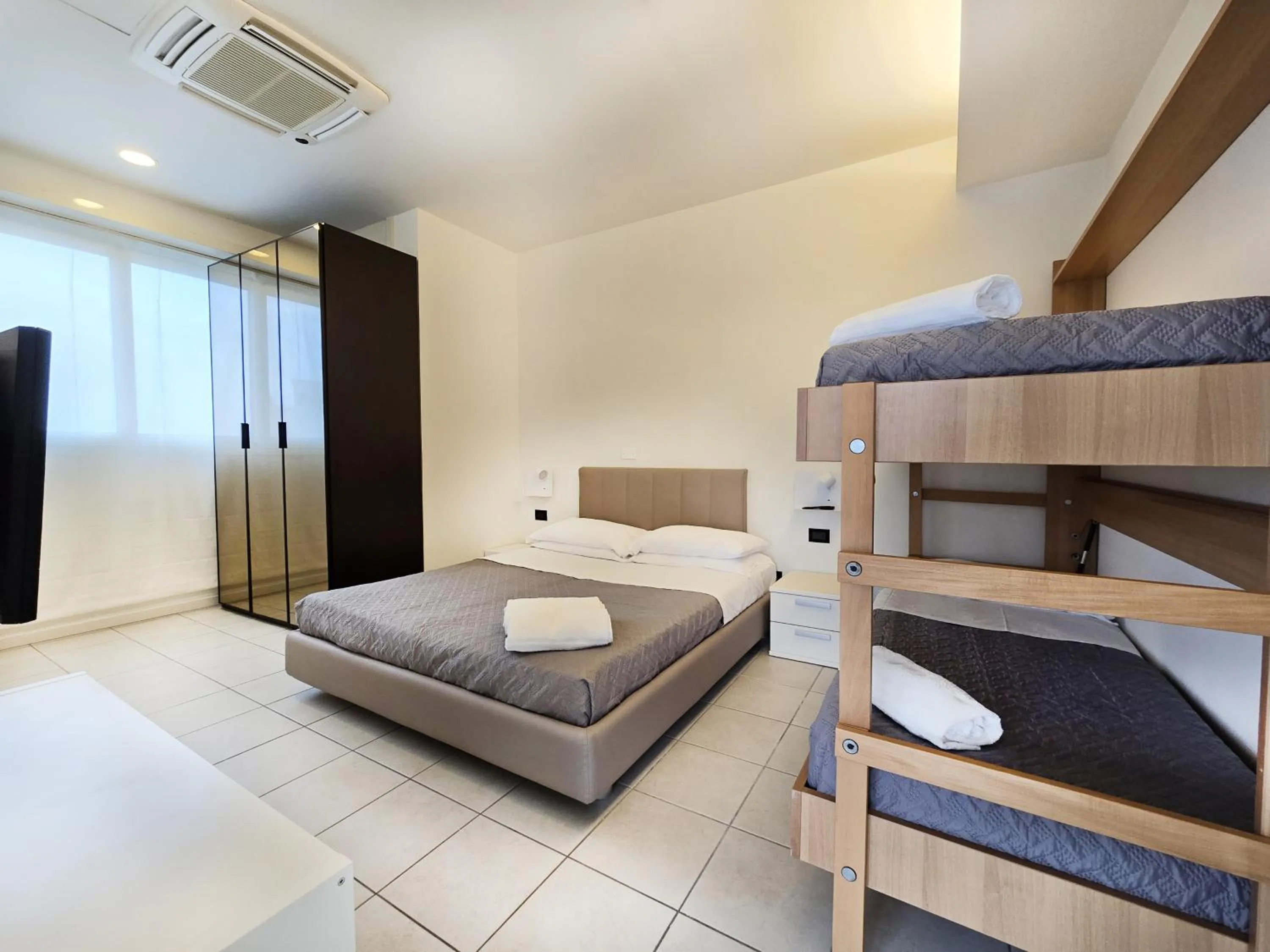 Photo of the whole room, Bed in Hotel Avana Fronte Mare