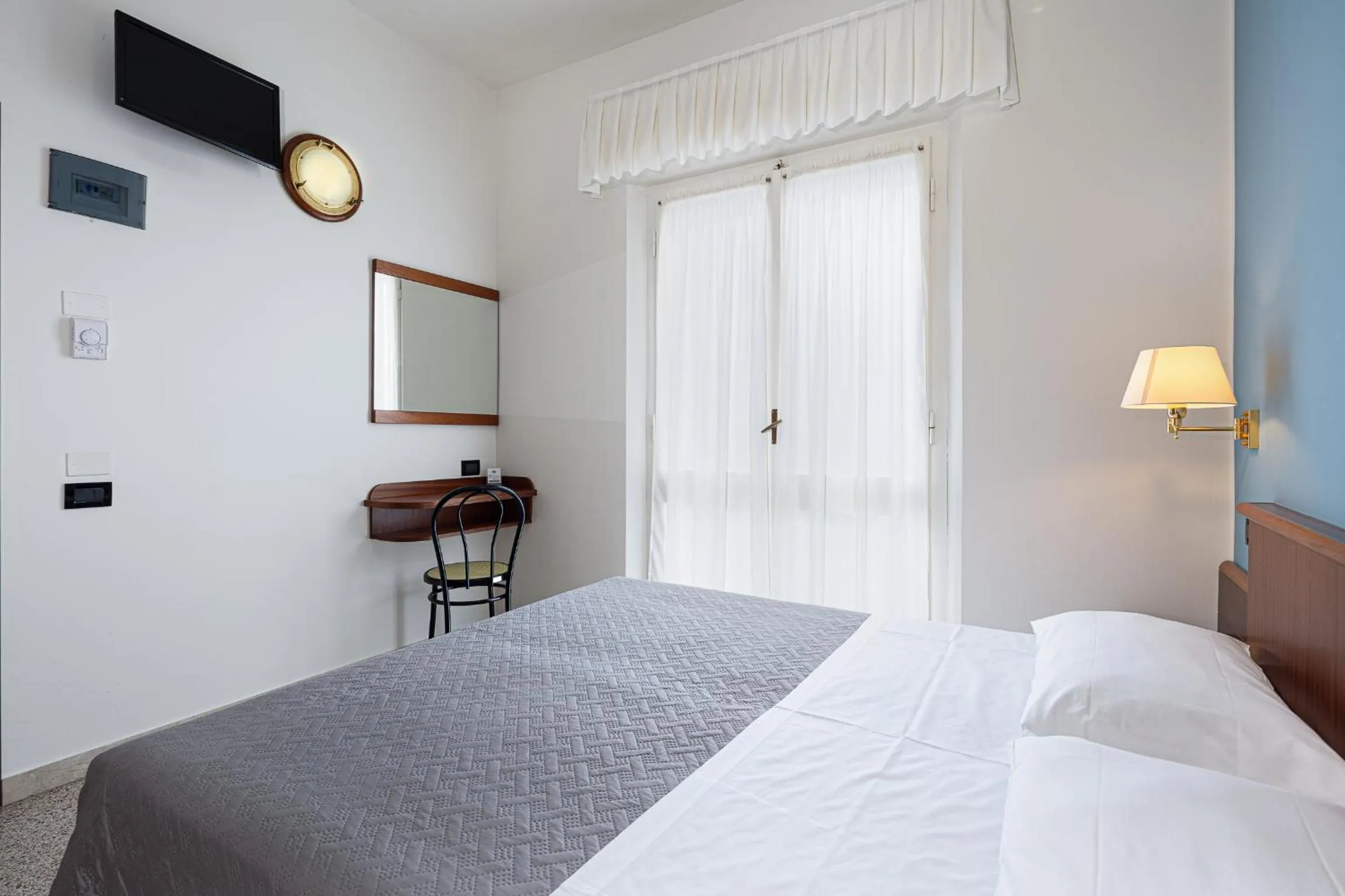 TV and multimedia, Bed in Hotel Avana Fronte Mare