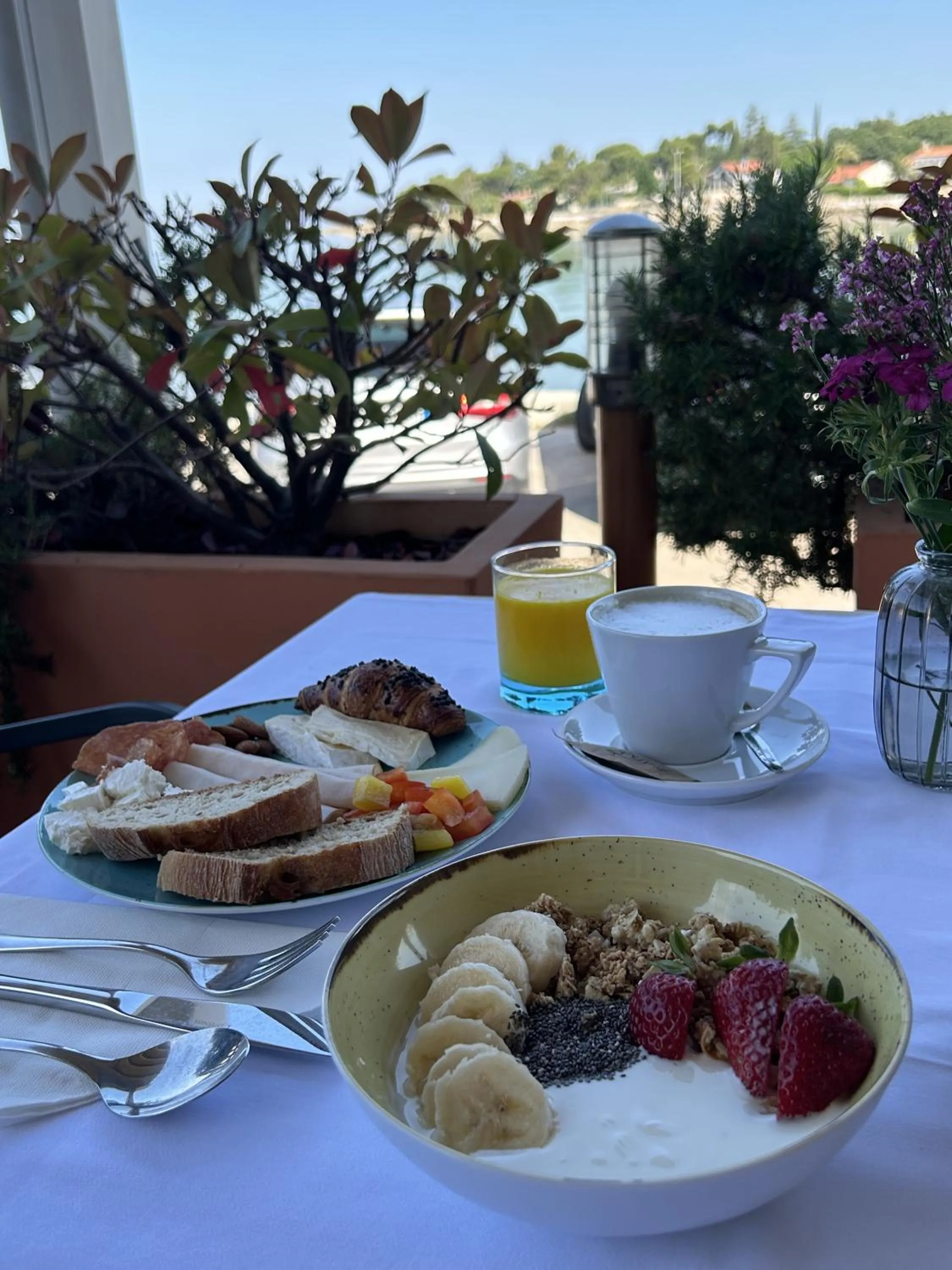 Breakfast in Hotel Zlatna Vala