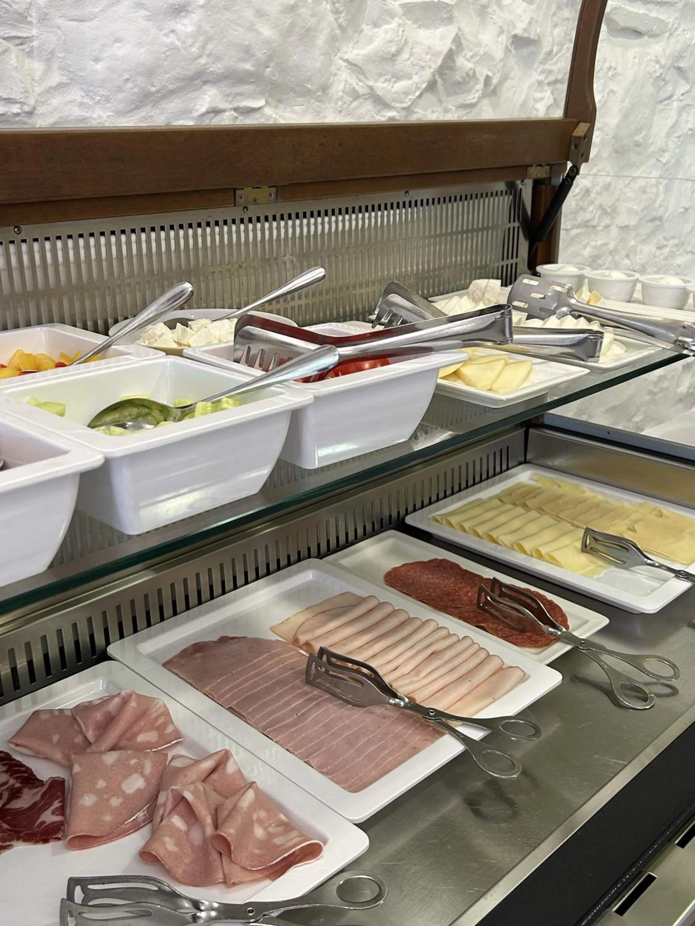 Breakfast in Hotel Zlatna Vala