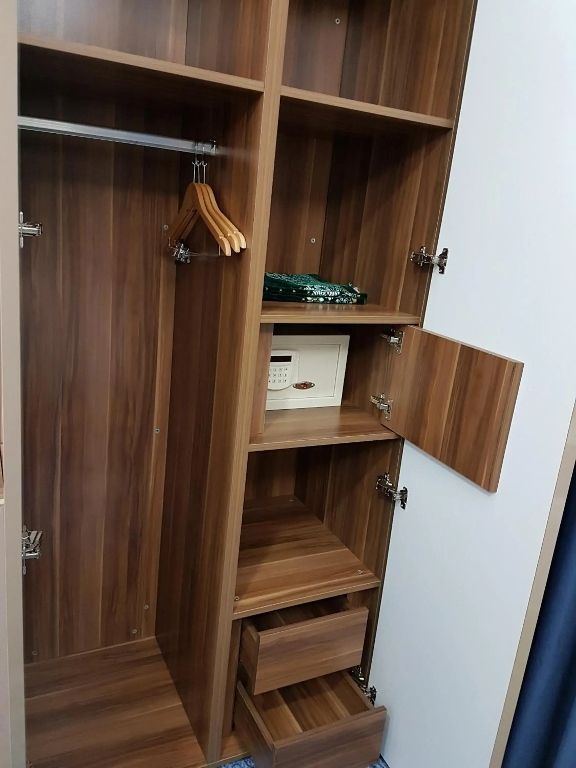 One-Bedroom Suite in Swiss Blue serviced Apartments- Al Zahra One-Bedroom Suite in Swiss Blue serviced Apartments- Al Zahra