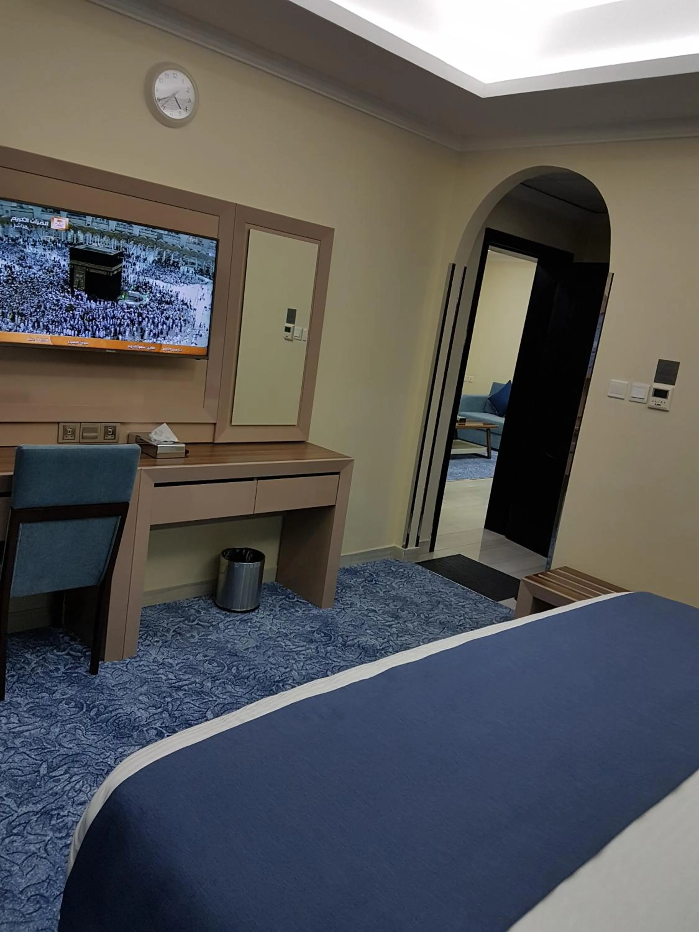 TV and multimedia, Bed in Swiss Blue serviced Apartments- Al Zahra