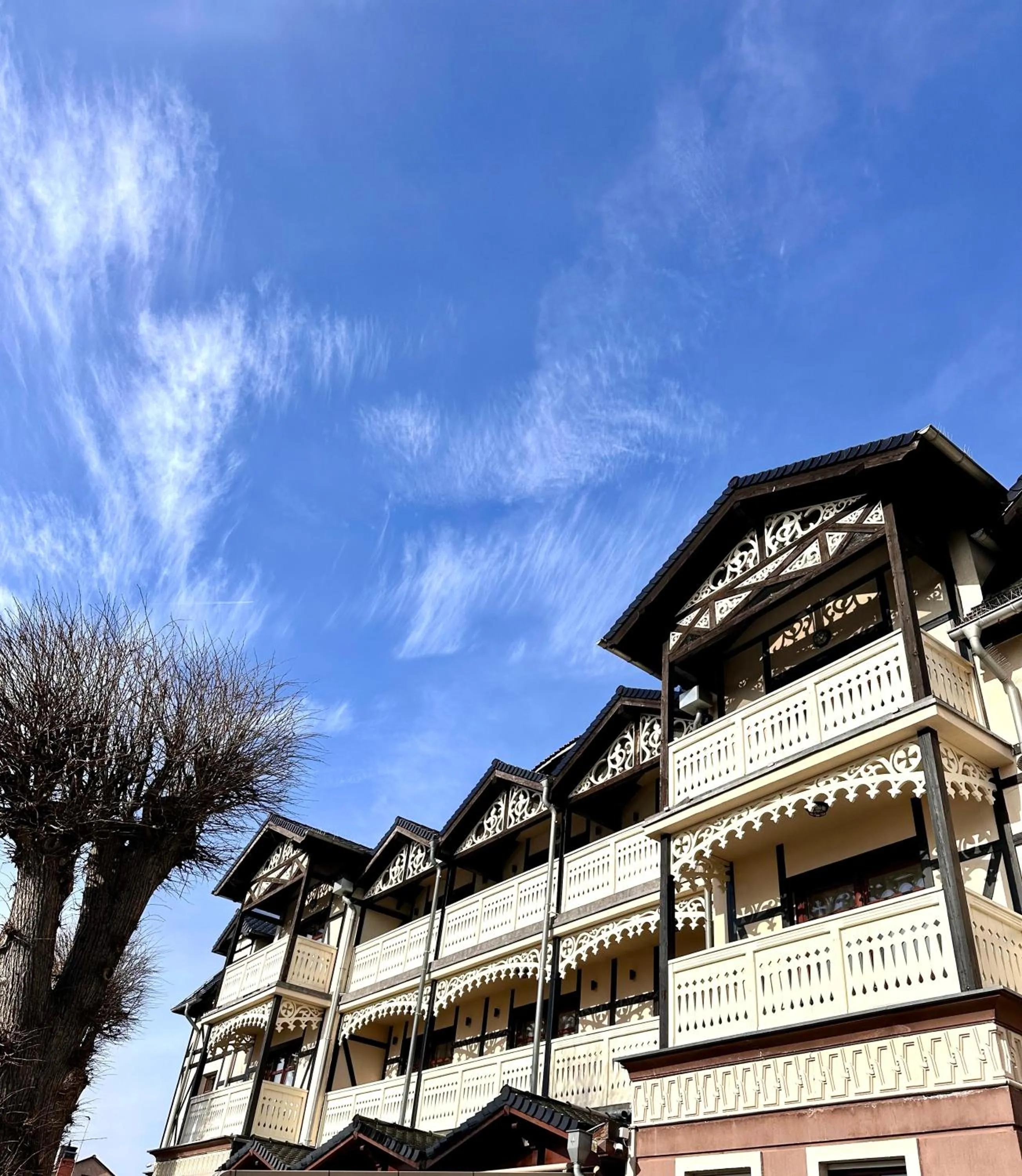 Property building in Hotel&Spa Stary Dziwnów basen swimming pool