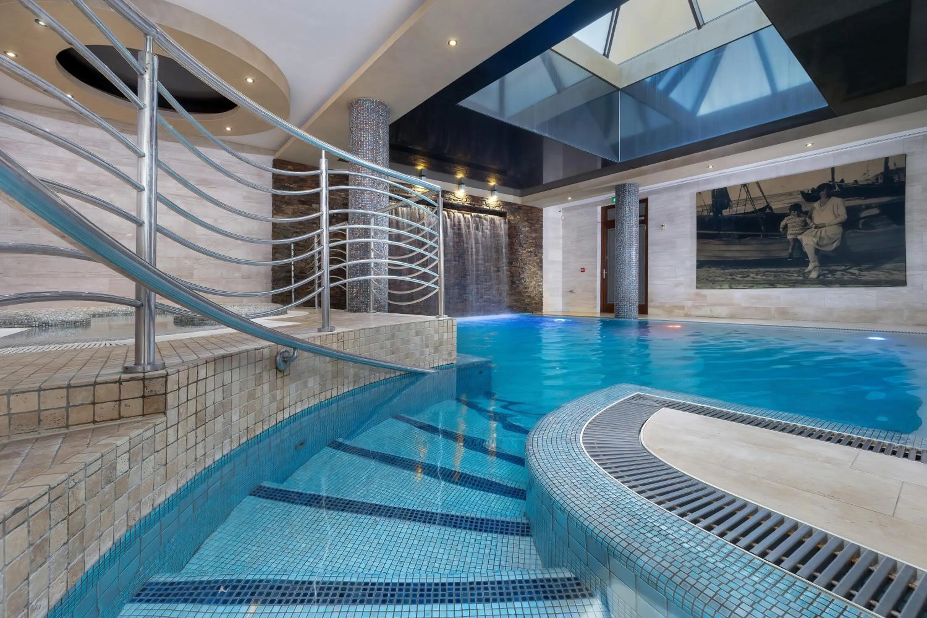 Pool view in Hotel&Spa Stary Dziwnów basen swimming pool