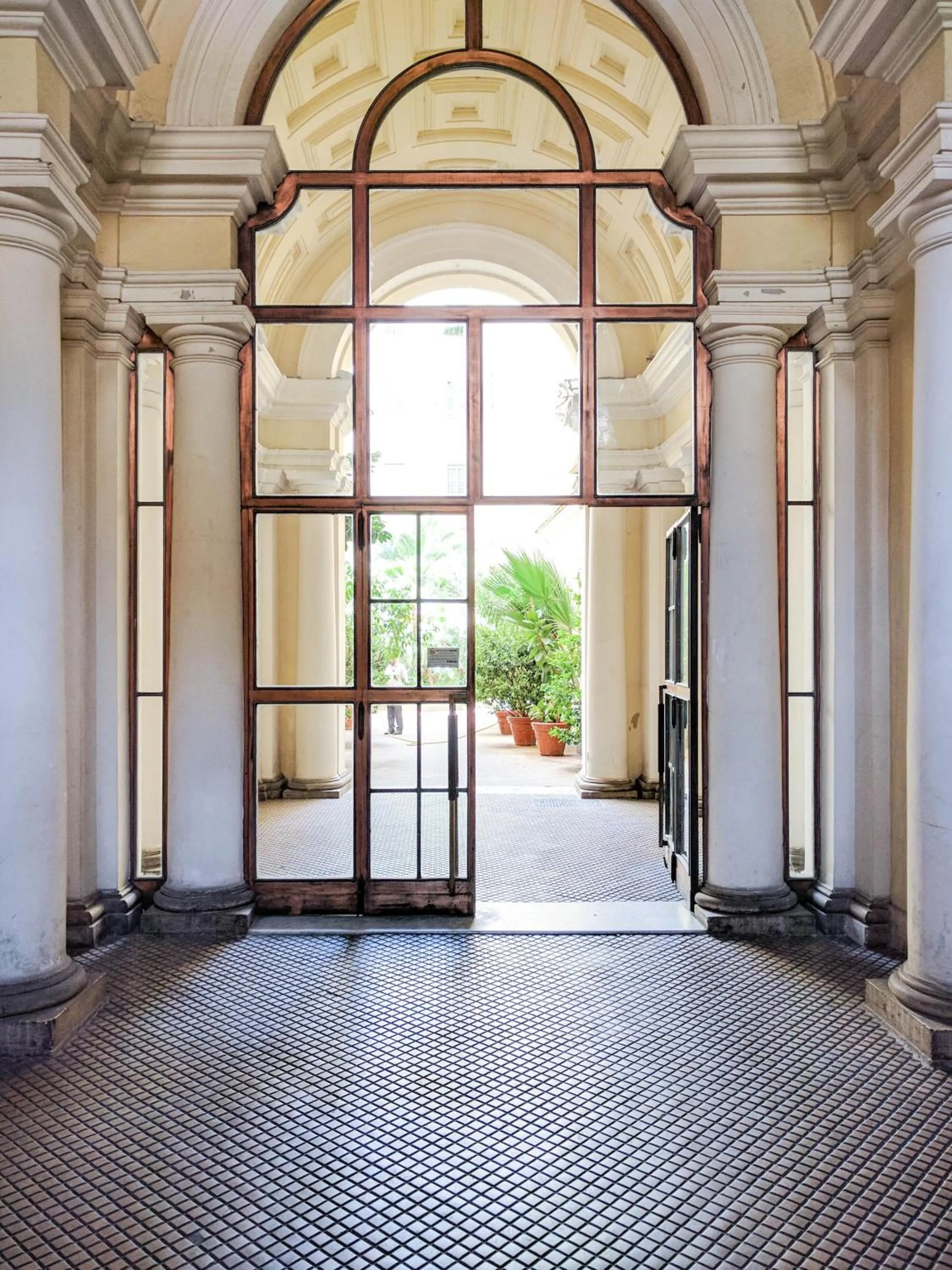 Facade/entrance in Le Stanze Di Federica
