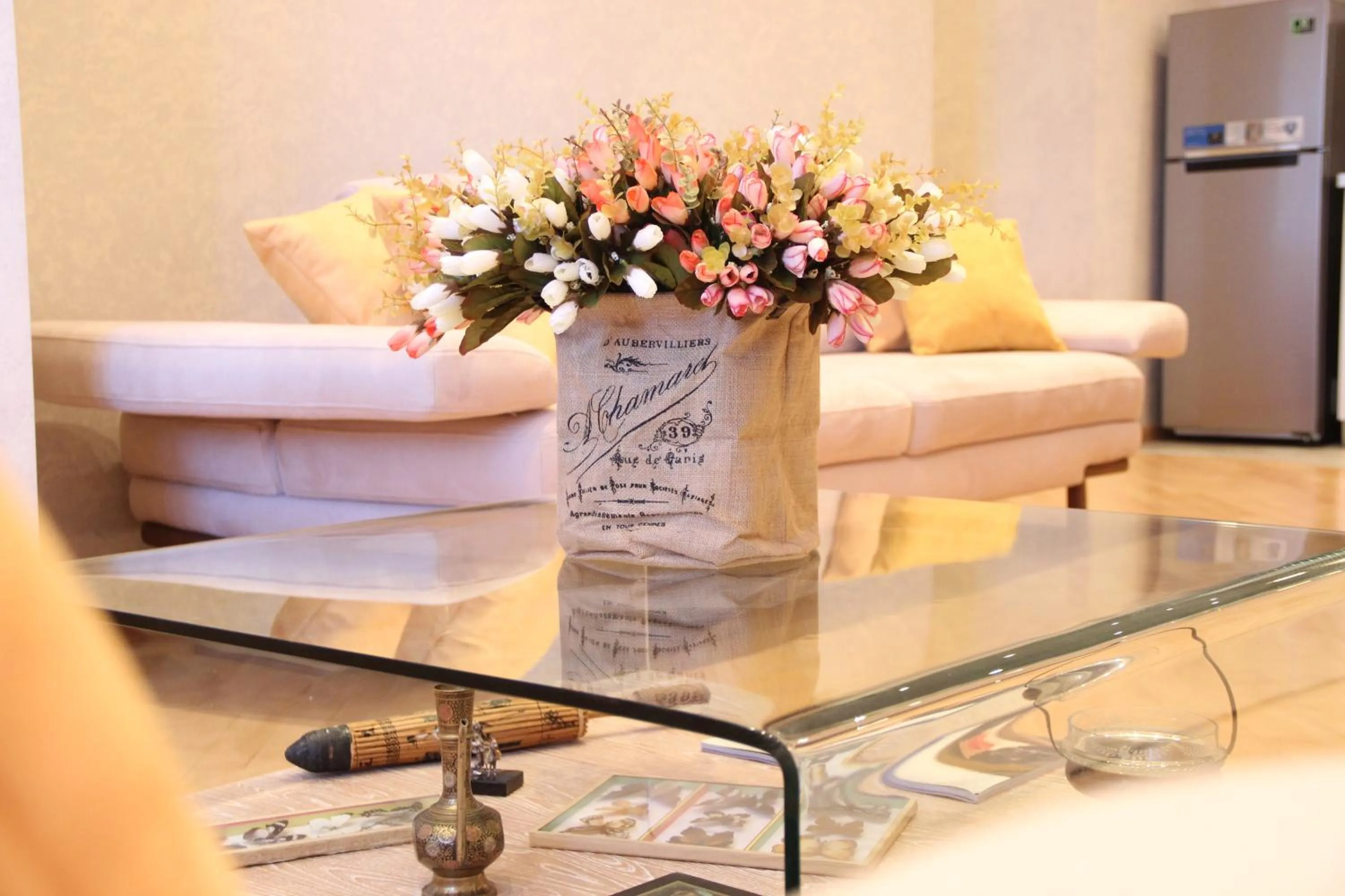 Decorative detail in Super Luxury Apartments