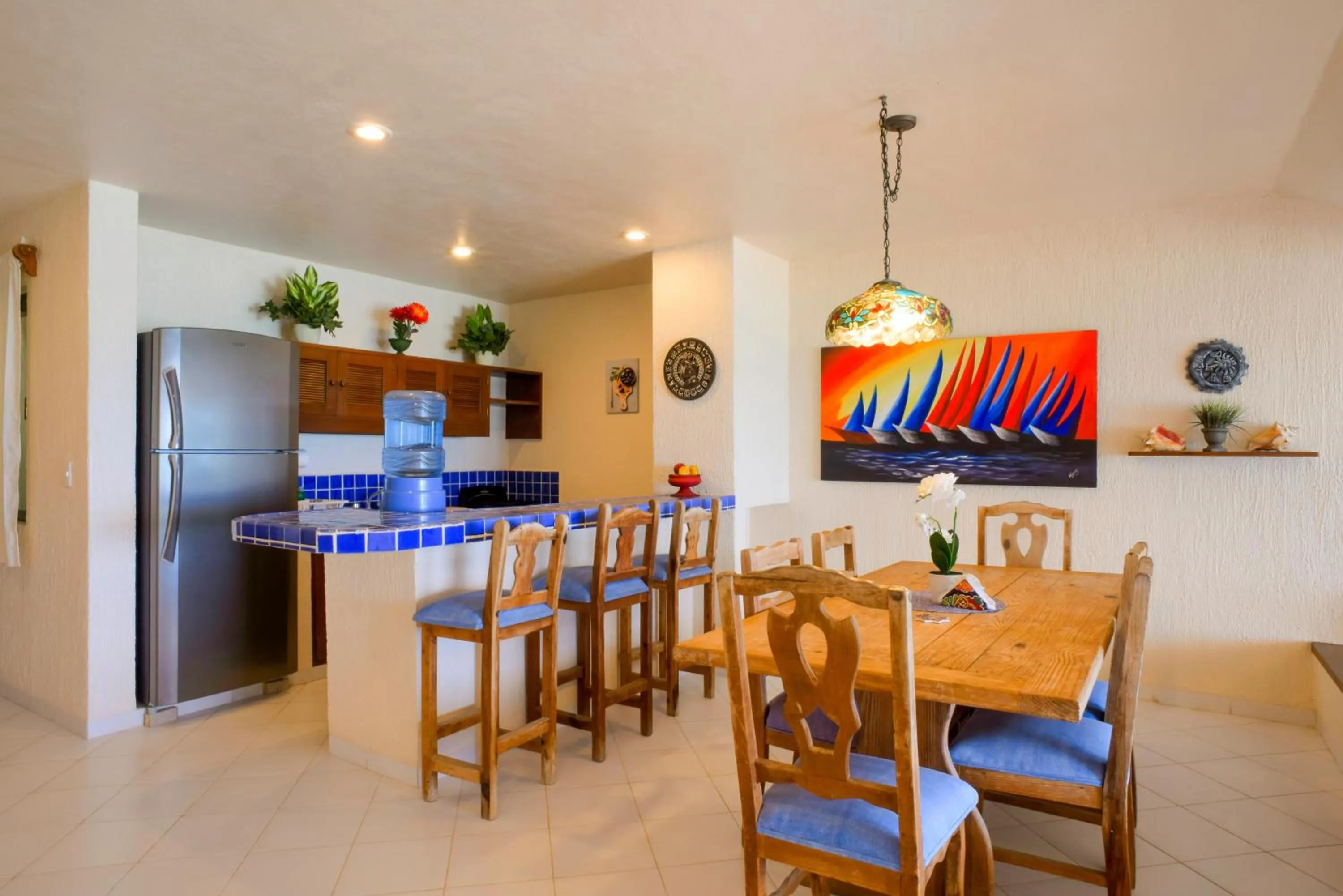 Dining area in Aquatech Villas DeRosa Resort