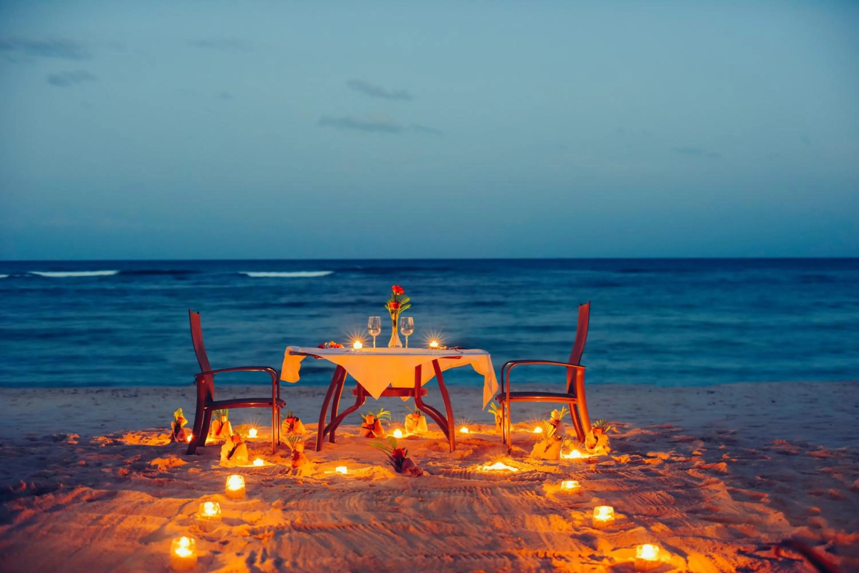 Restaurant/places to eat in Aquatech Villas DeRosa Resort