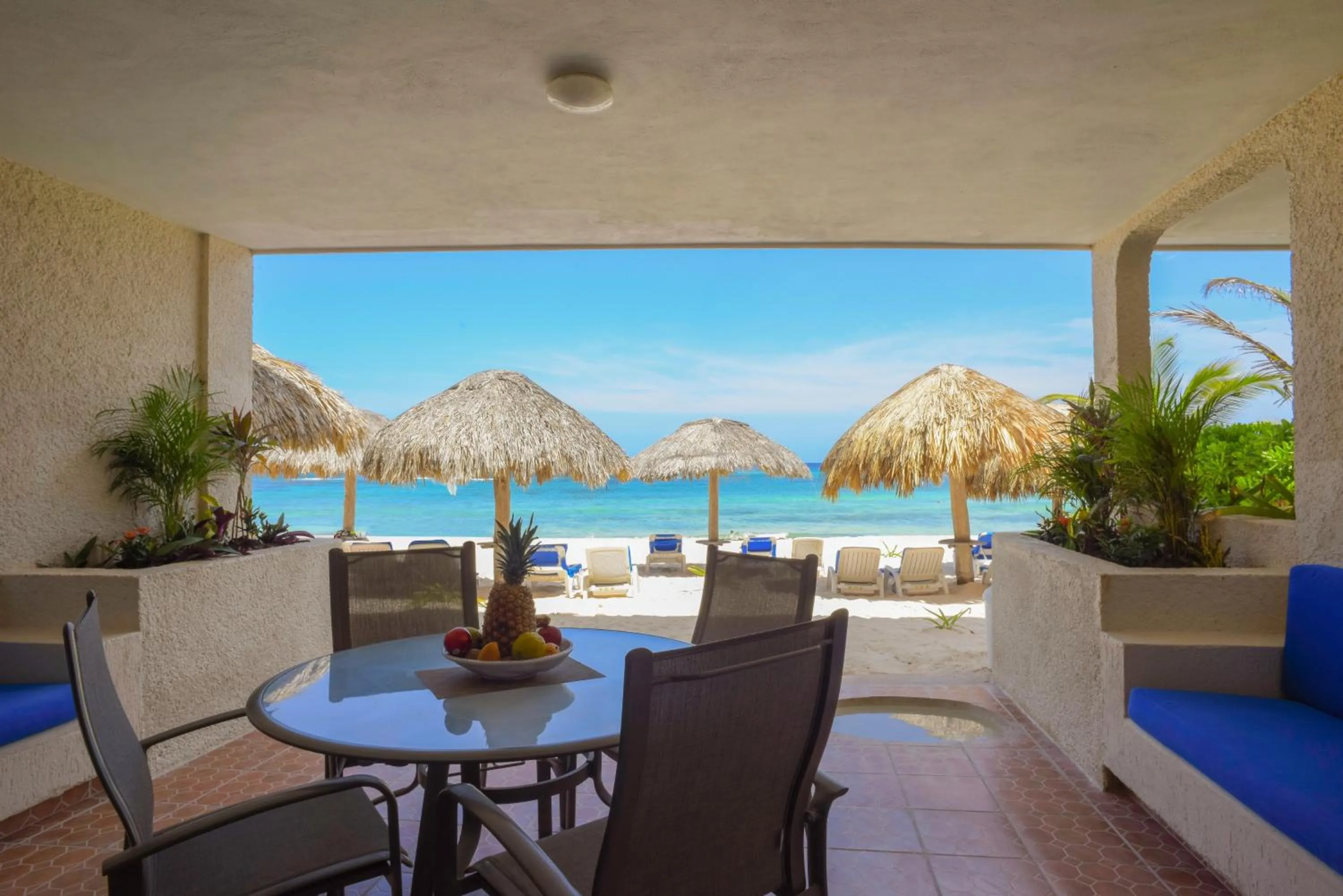 Balcony/Terrace in Aquatech Villas DeRosa Resort