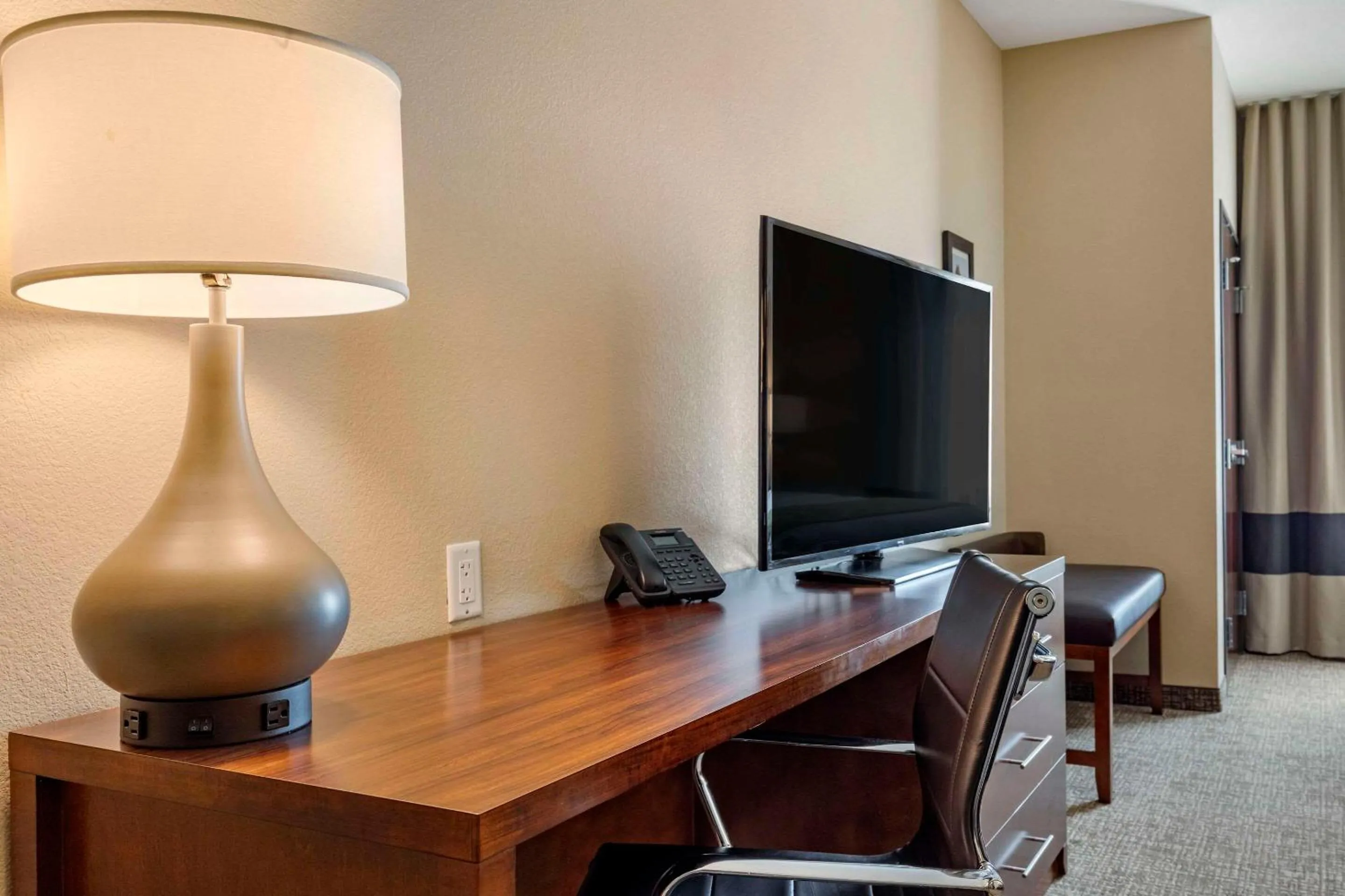 Bedroom in Comfort Inn & Suites