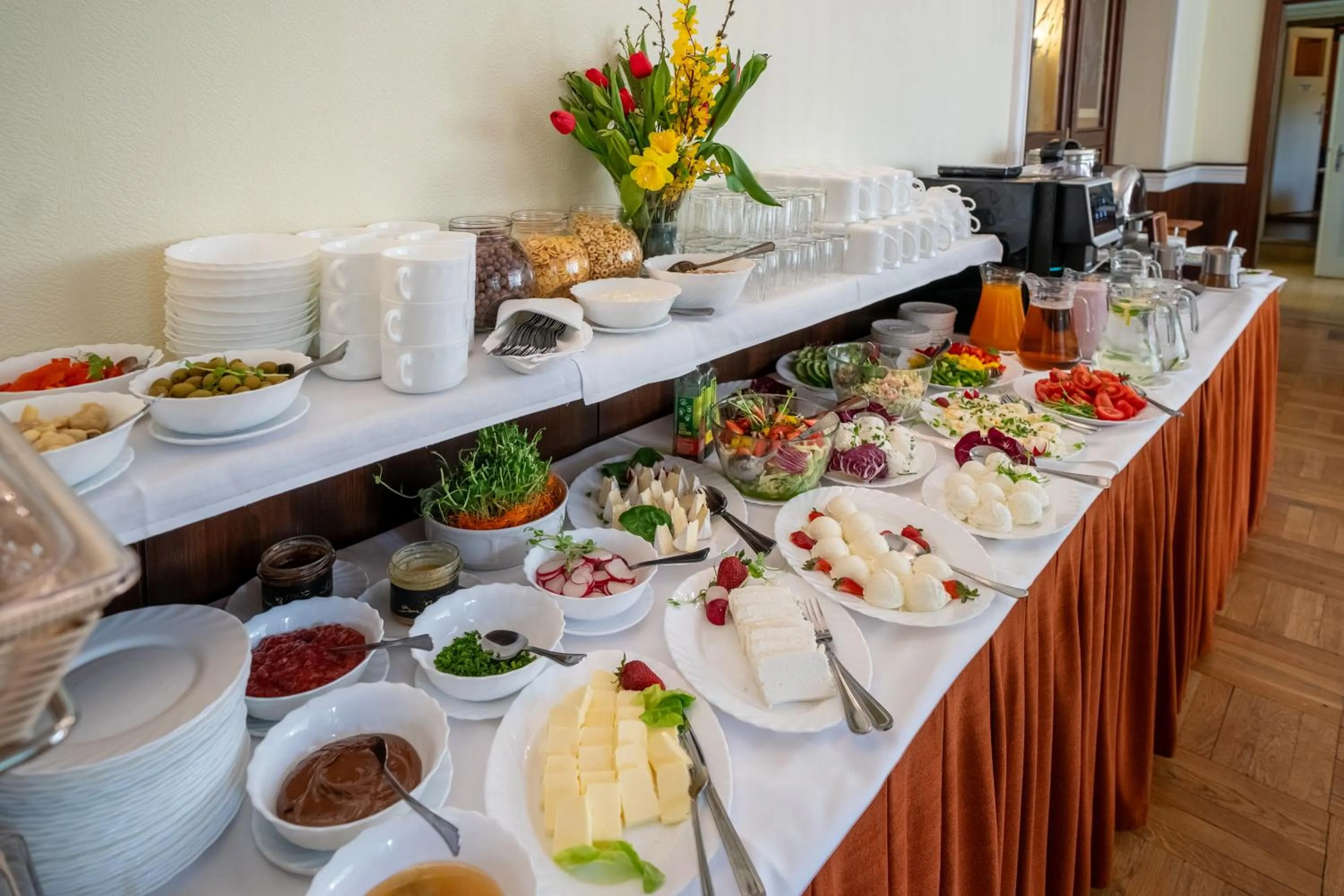 Food and drinks in Zespół Dolina Białego - Willa Pan Tadeusz