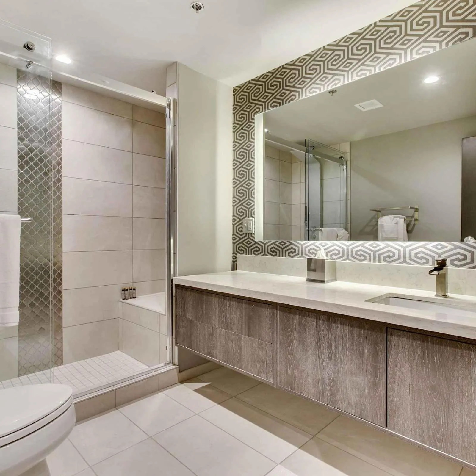 Bathroom in Etage Executive Living