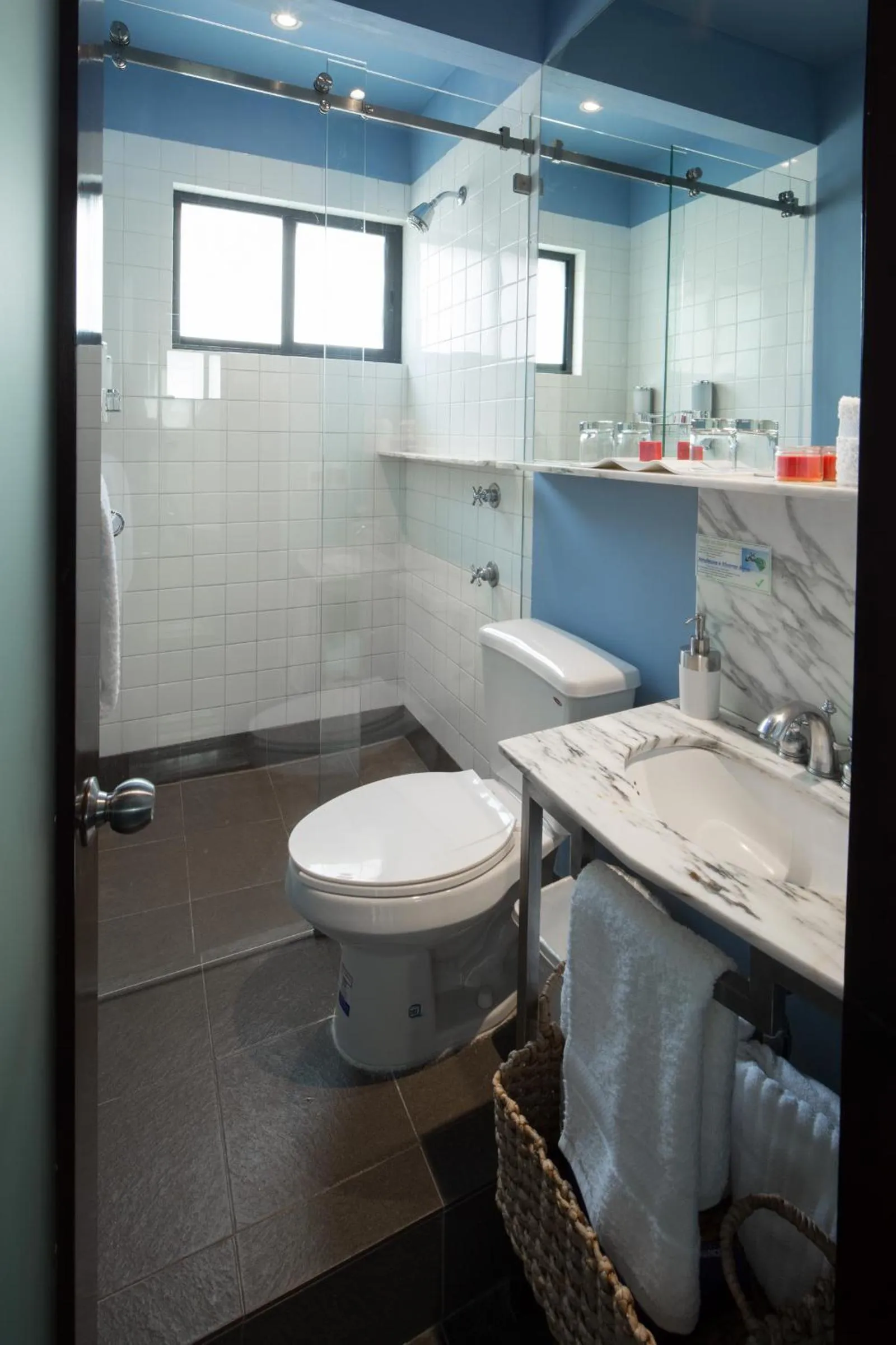 Bathroom in FlowSuites Polanco