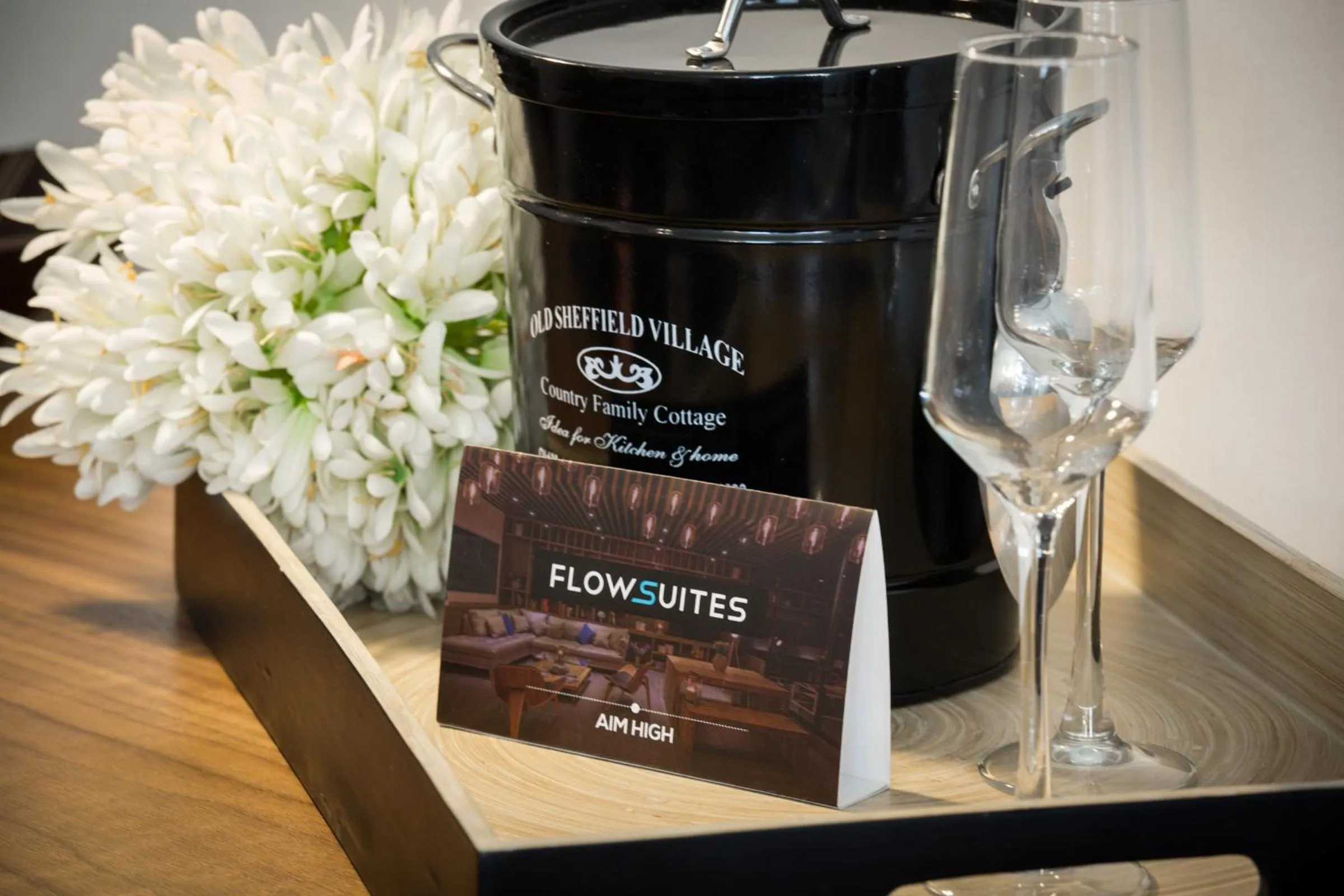 Decorative detail in FlowSuites Polanco