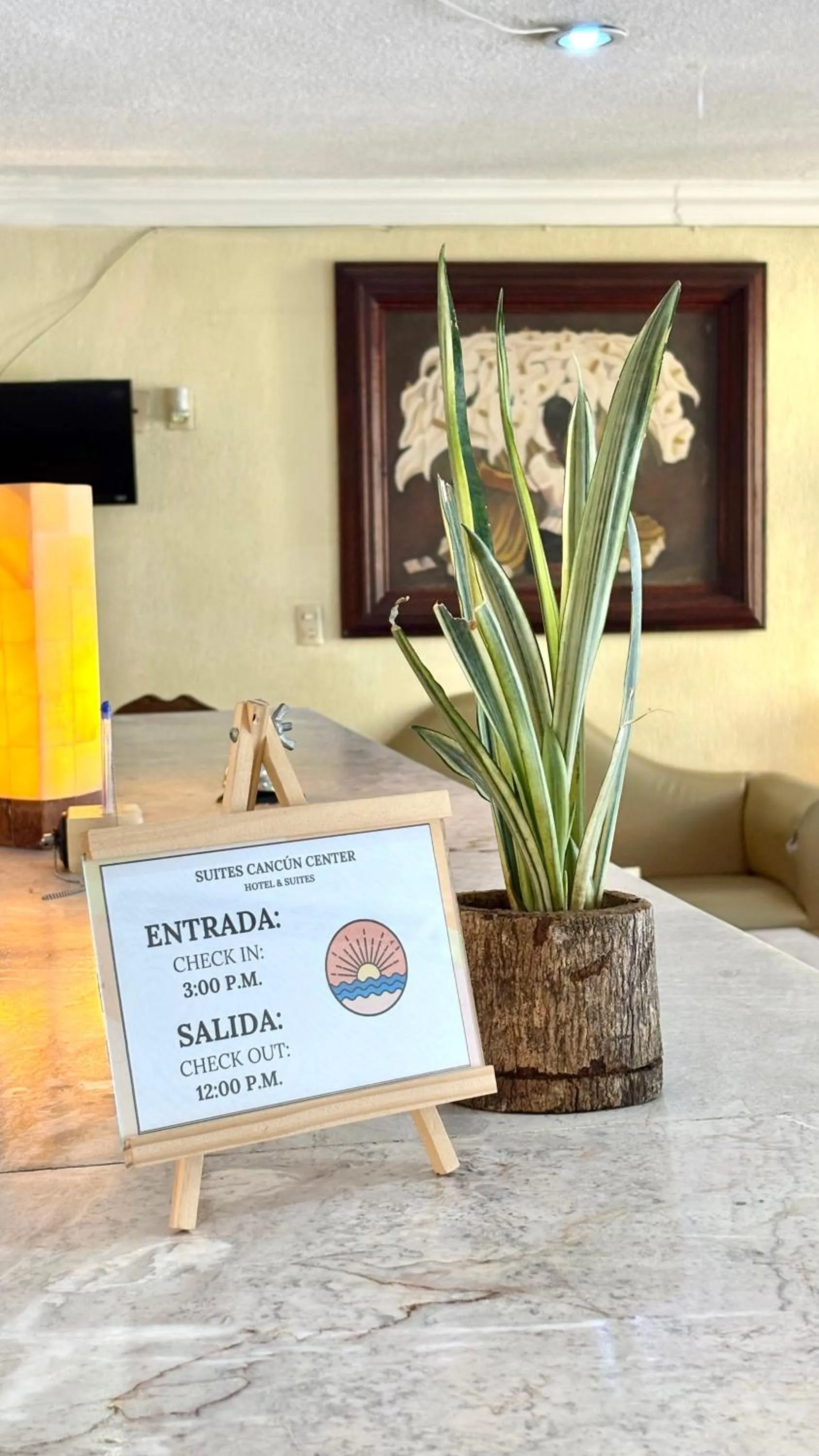 Lobby or reception in Suites Cancun Center