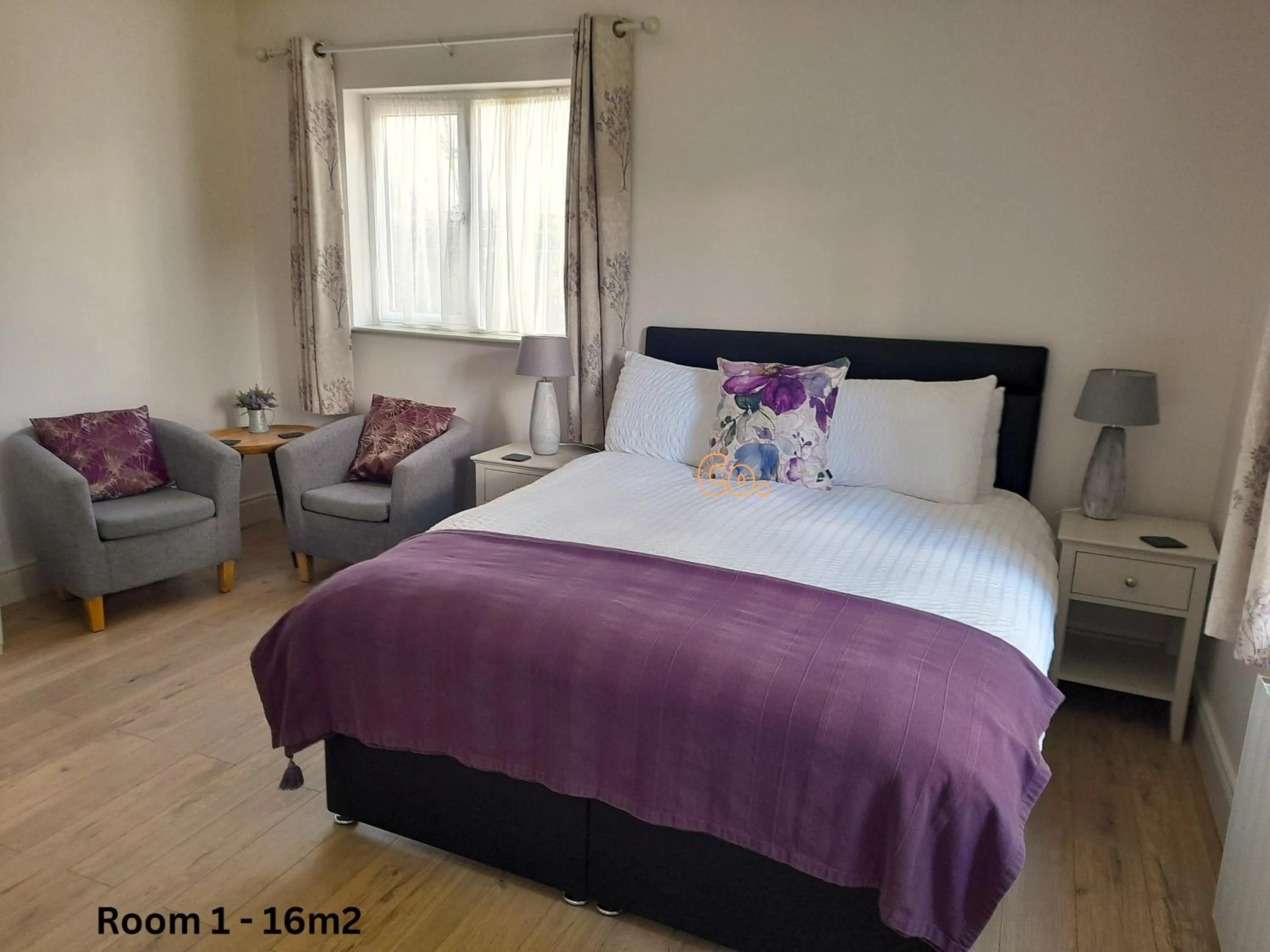 Bed in Lakeside Loughrea