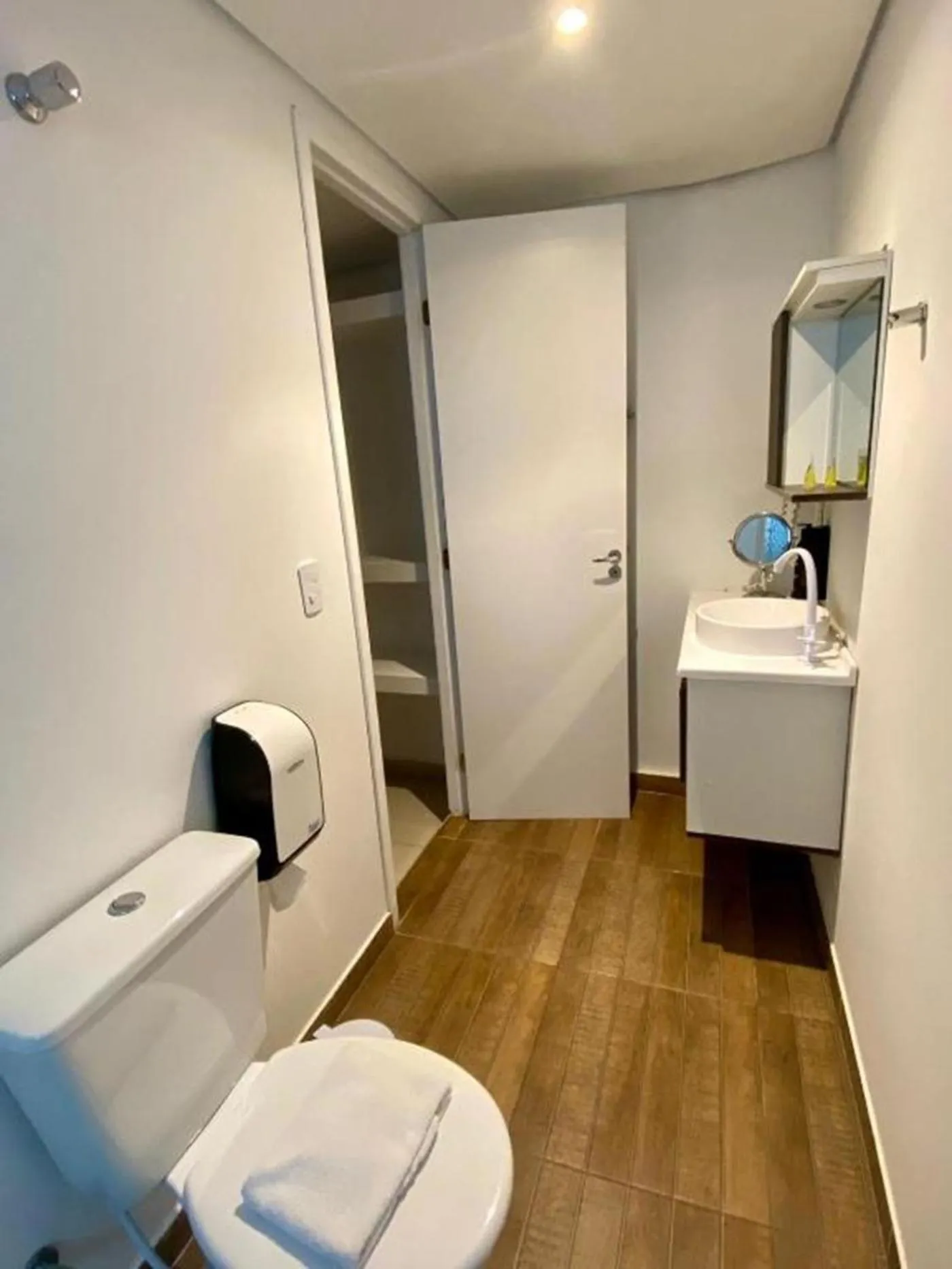 Toilet in Costa Maris Beach Hotel Frente Mar