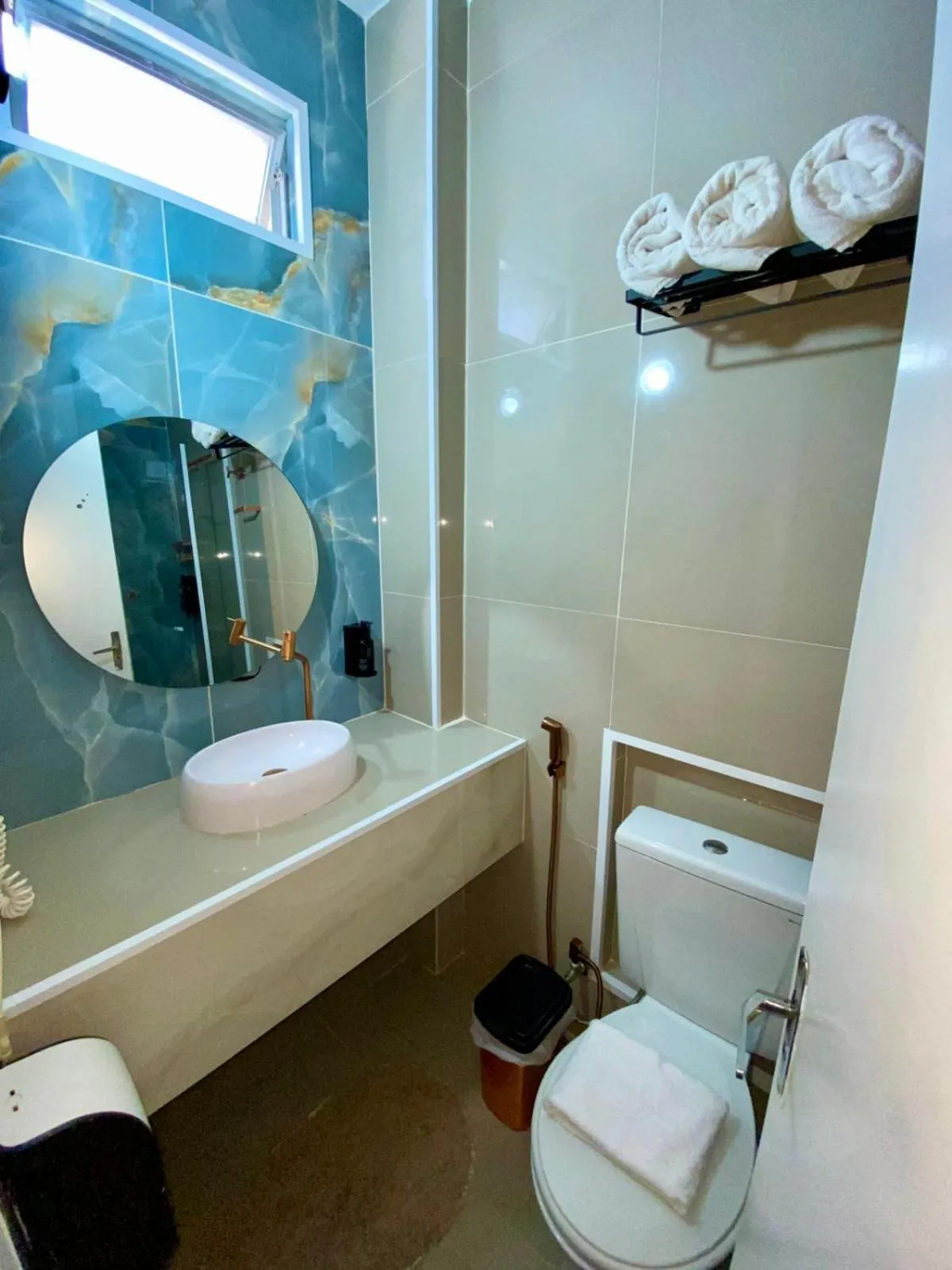 Shower in Costa Maris Beach Hotel Frente Mar