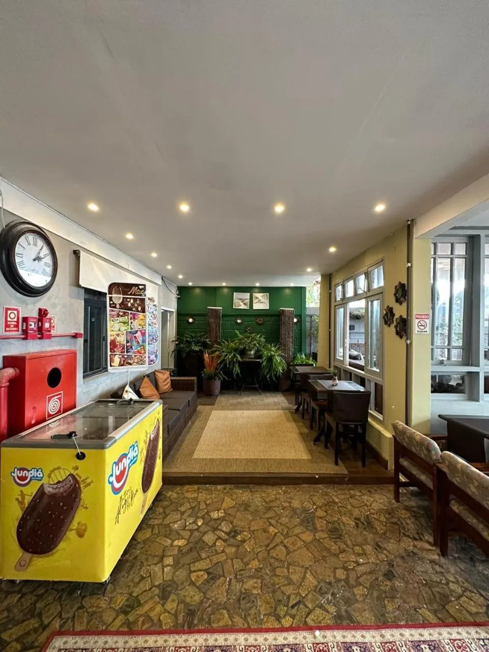 Restaurant/places to eat in Costa Maris Beach Hotel Frente Mar