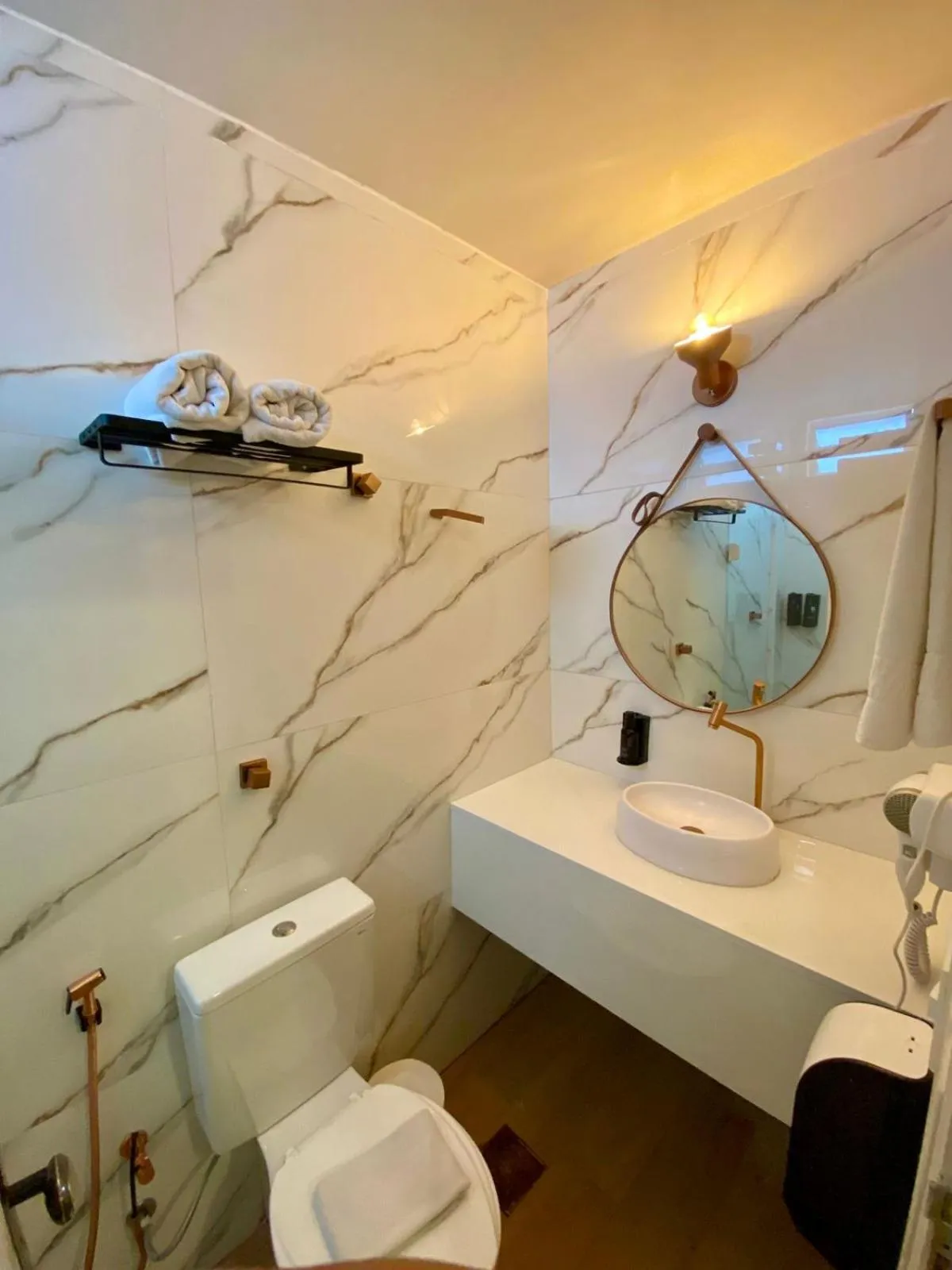 Toilet in Costa Maris Beach Hotel Frente Mar