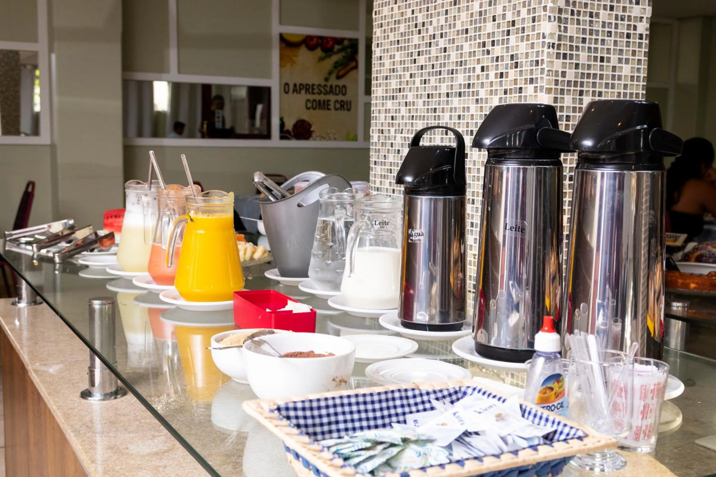 Breakfast in Victoria Plaza Hotel