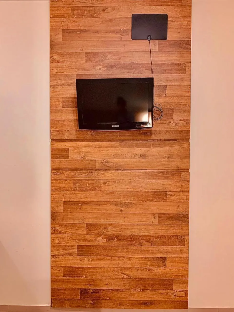 Victoria Plaza Hotel