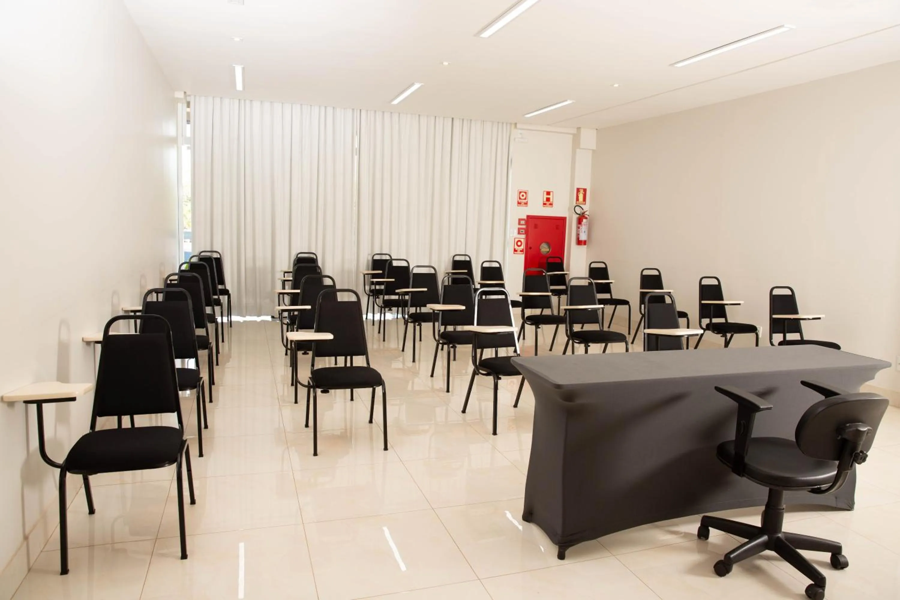 Meeting/conference room in Hotel Araguaia