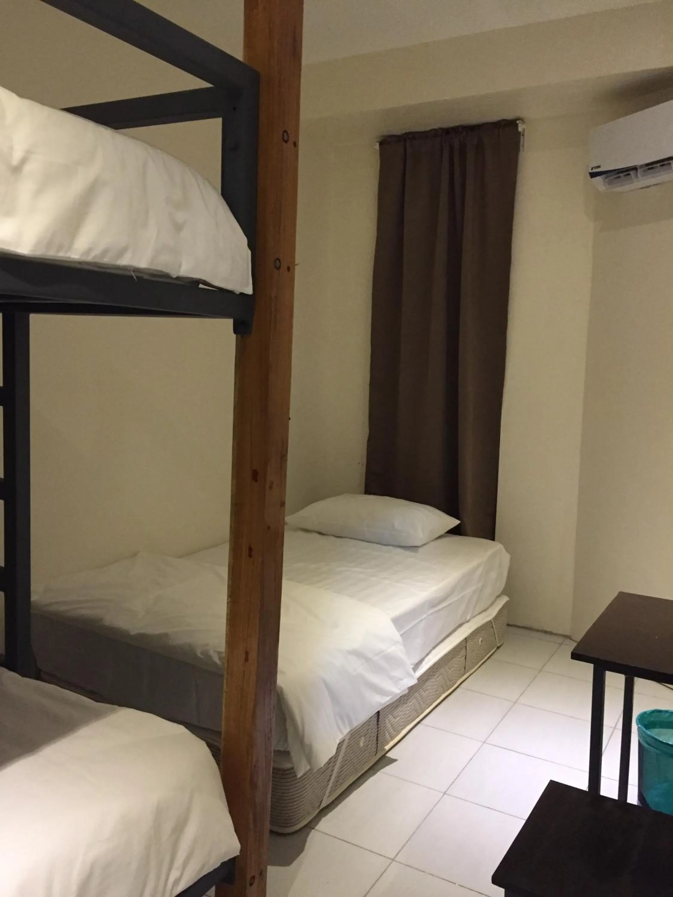 Bedroom, Bed in Kuree Hut